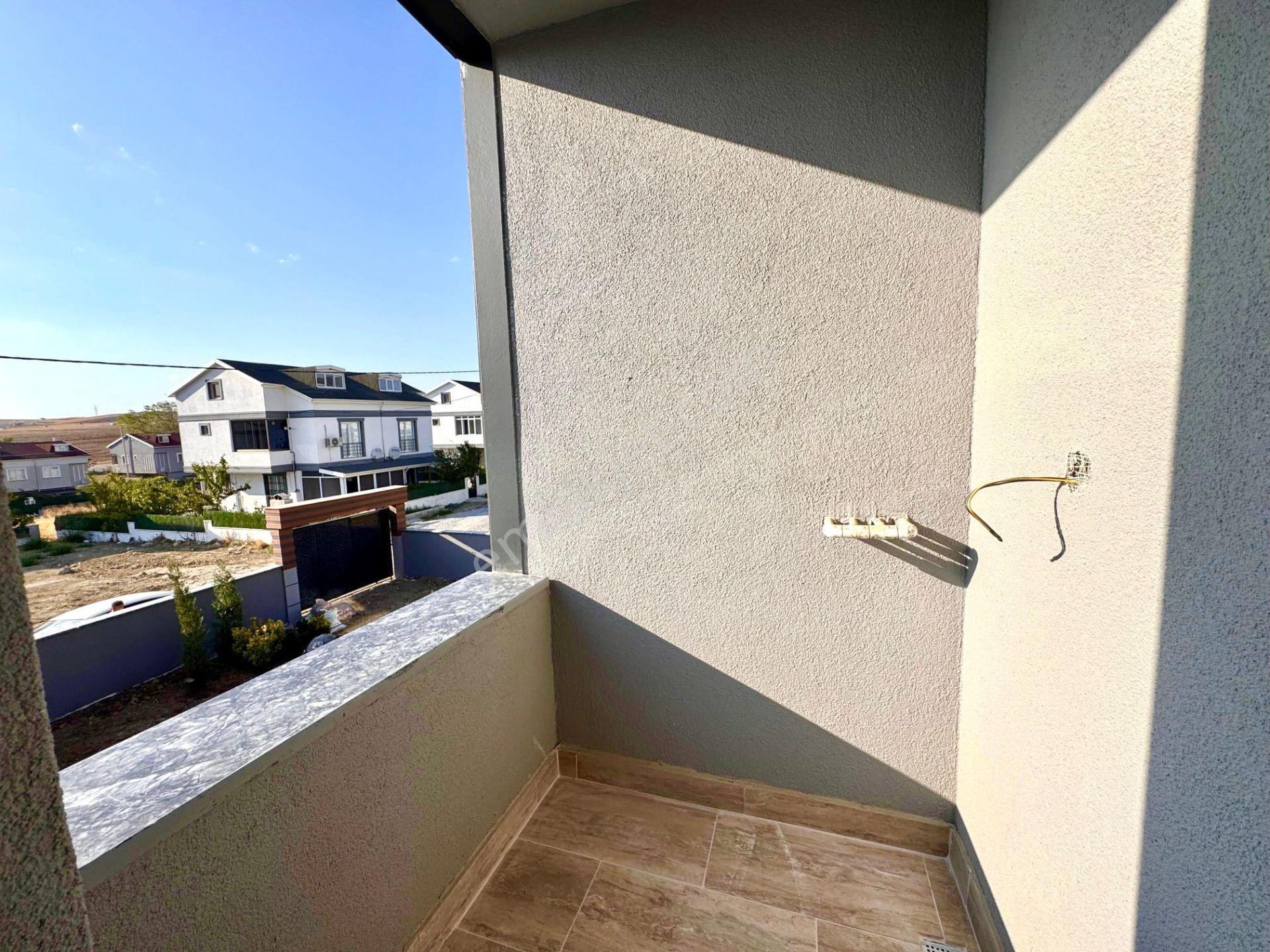 Temiz Düzenli Ve Güvenli Havuzlu Villa '' Kartallar'' Garantisiyle - Görsel 24