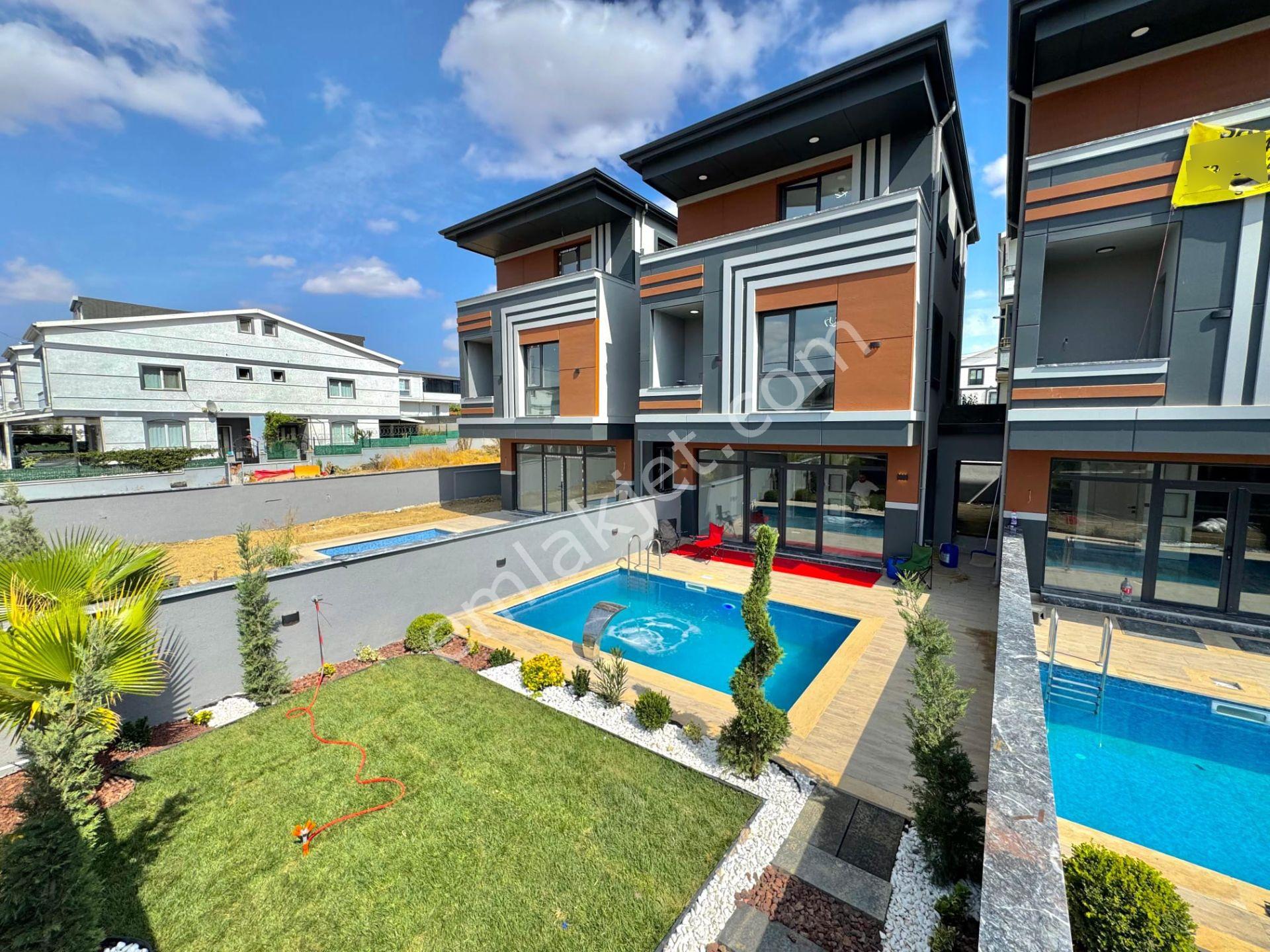 Temiz Düzenli Ve Güvenli Havuzlu Villa '' Kartallar'' Garantisiyle - Görsel 16