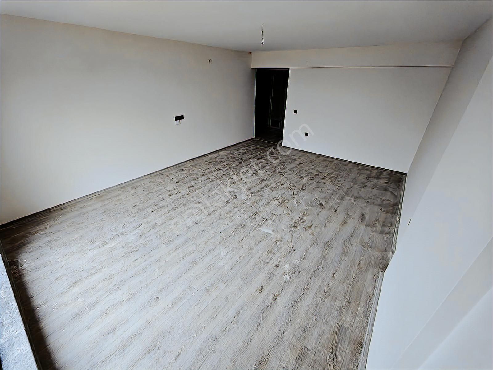 Muhteşem Lokasyon'da Ankara Manzaralı E.banyolu Sıfır Daire !!! - Görsel 10