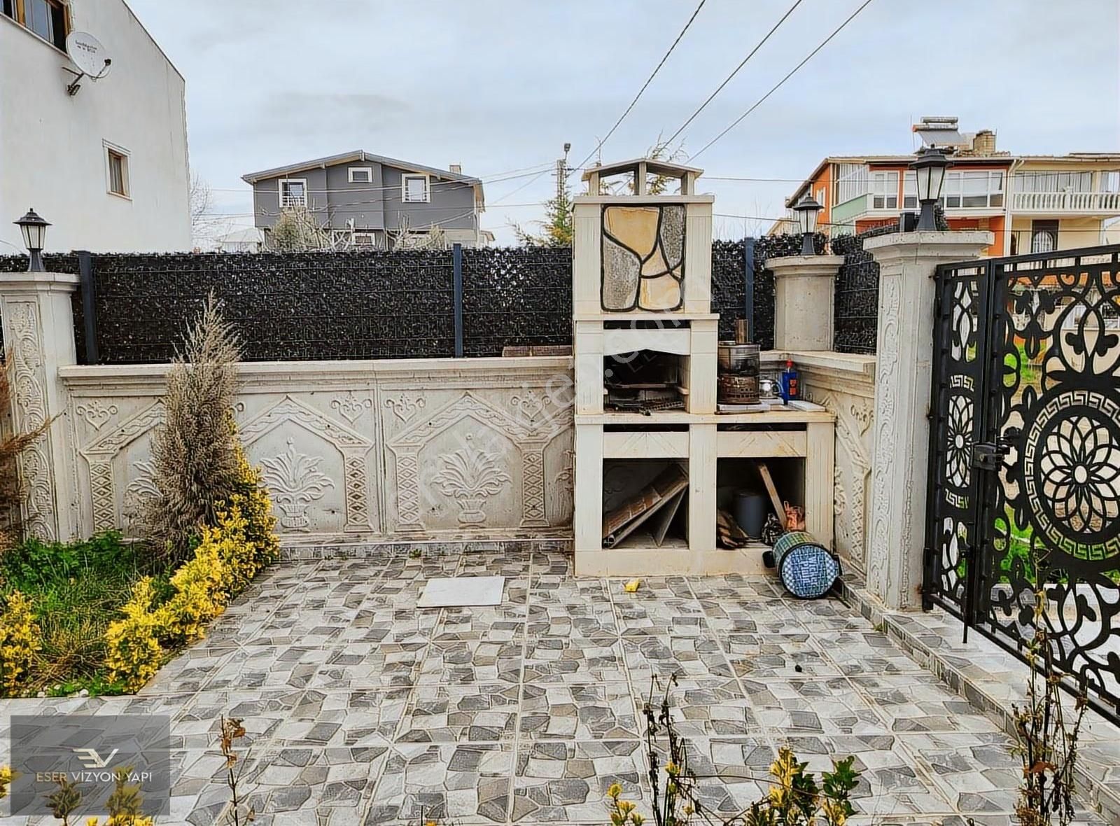 #eser Vizyon# Eşyalı Köşe Başı Müstakil İskanlı Merkezde Villa - Görsel 2