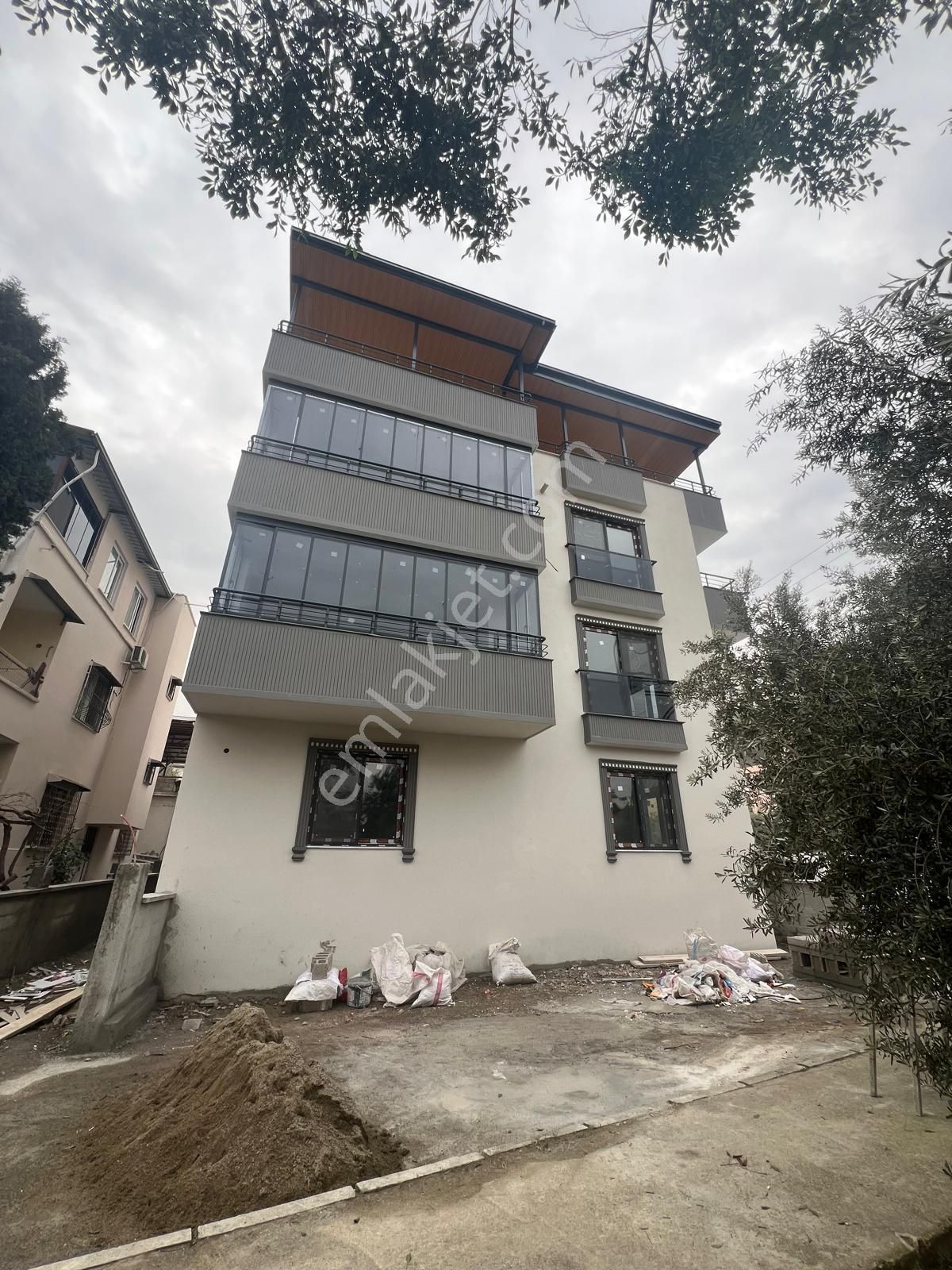 Acar Group İnşaat'tan Toroslar Çavuşlu Mh. 4 Katlı Satılık Müstakil Bina