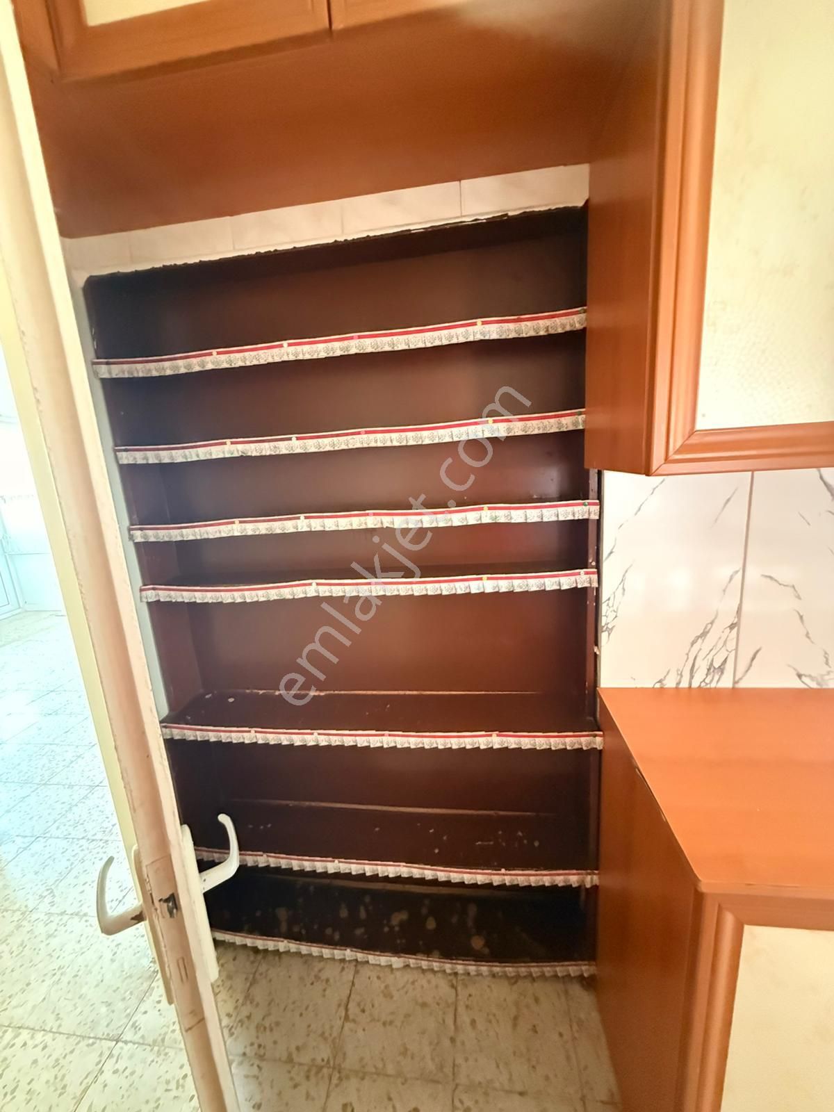 Adana Yüreğir Başkent Hastanesinin Yakınında 3+1 İçi Yenilenmiş Boyalı Klimalı Kiralık Cazip Daire - Görsel 8