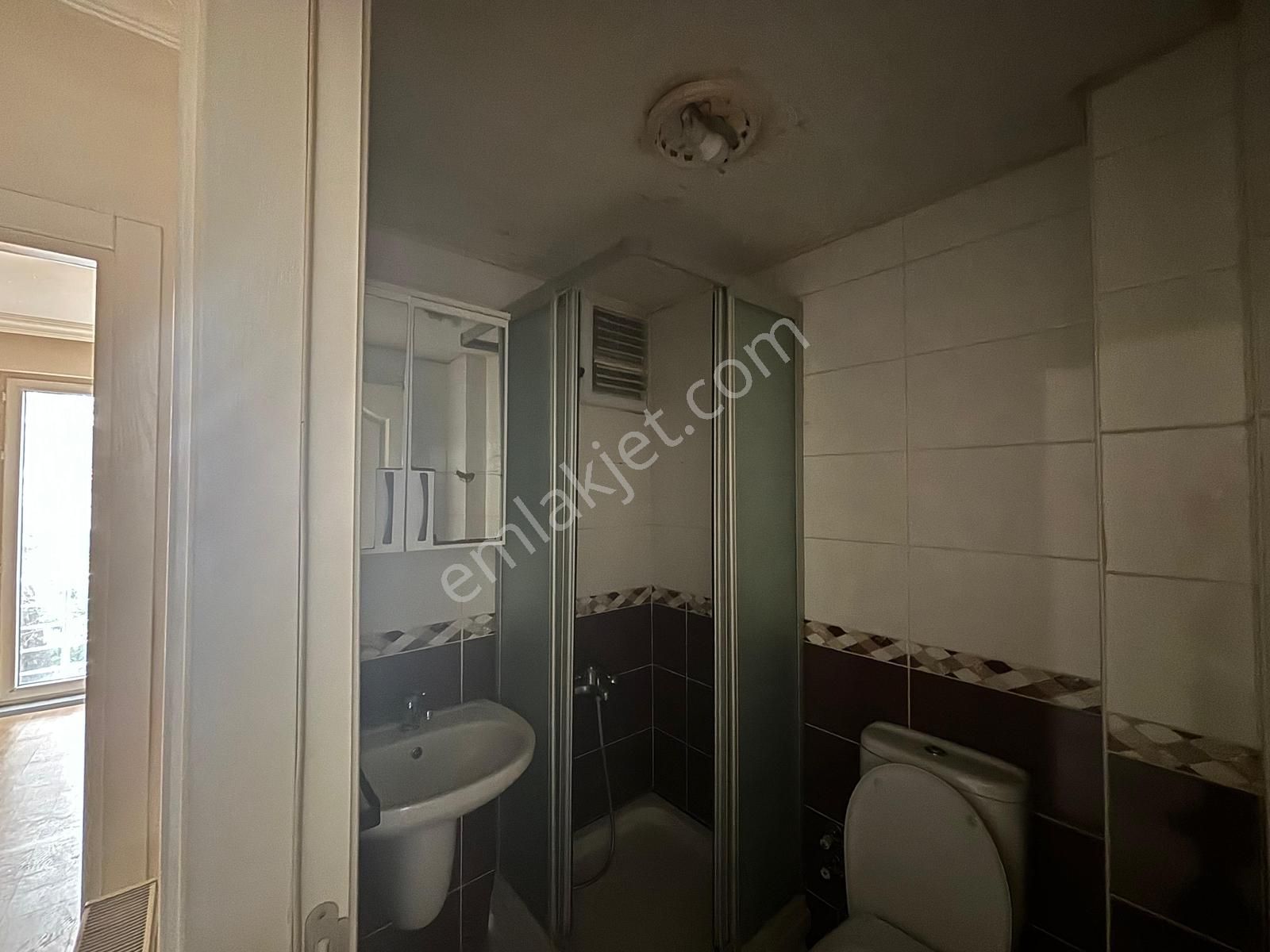 Kanal 26 Yakını Güzel Konumlu Kiralık Arakat 1+1 Daire - Görsel 14