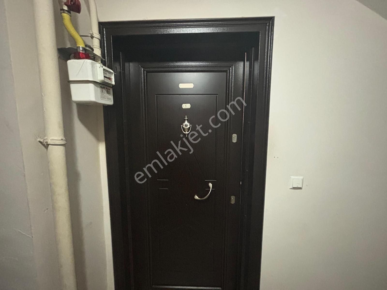 Kanal 26 Yakını Güzel Konumlu Kiralık Arakat 1+1 Daire - Görsel 8