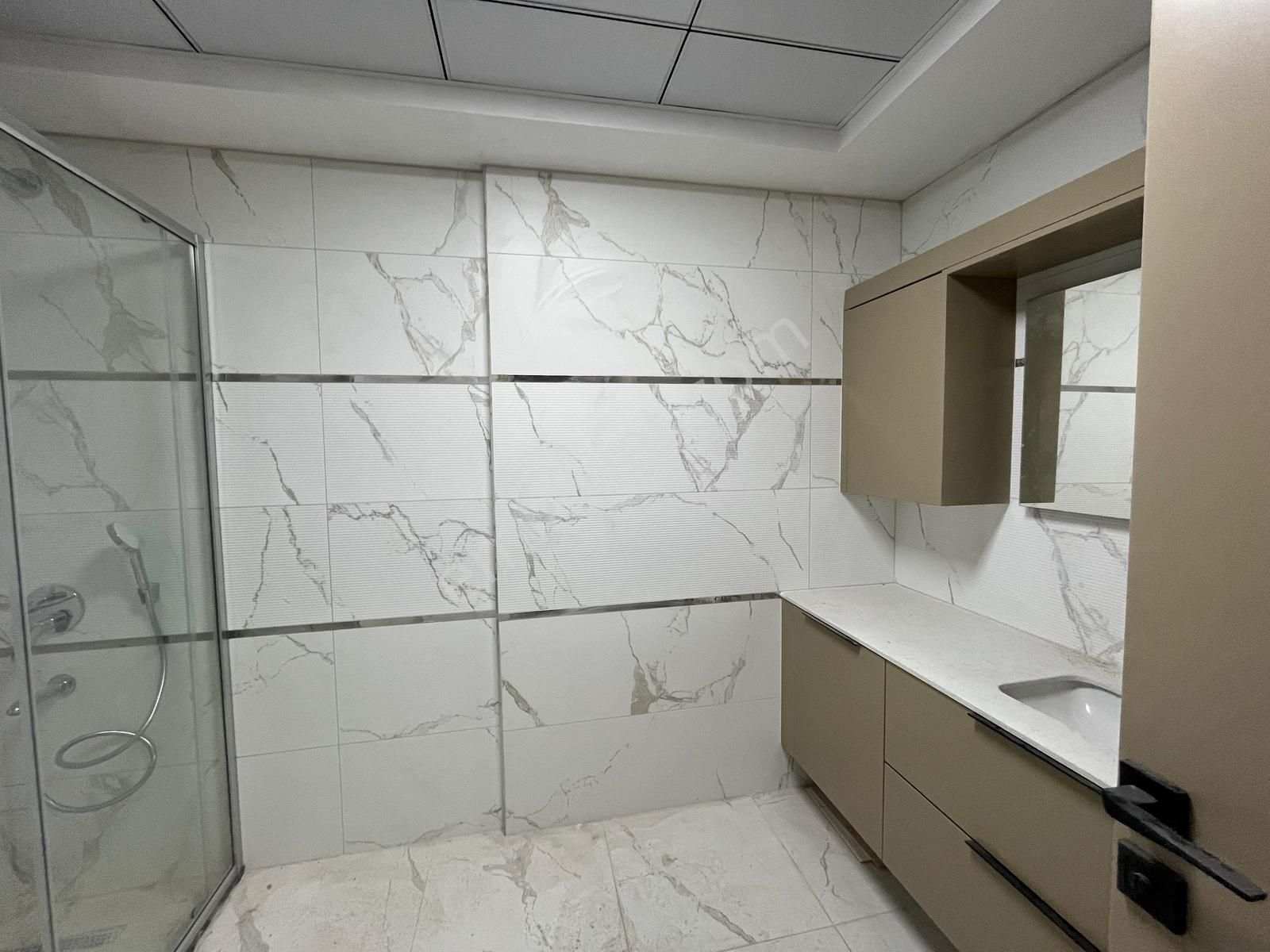 Kristal Unıty'den Kızılyerde Kiralık 4+1 Daire - Görsel 15