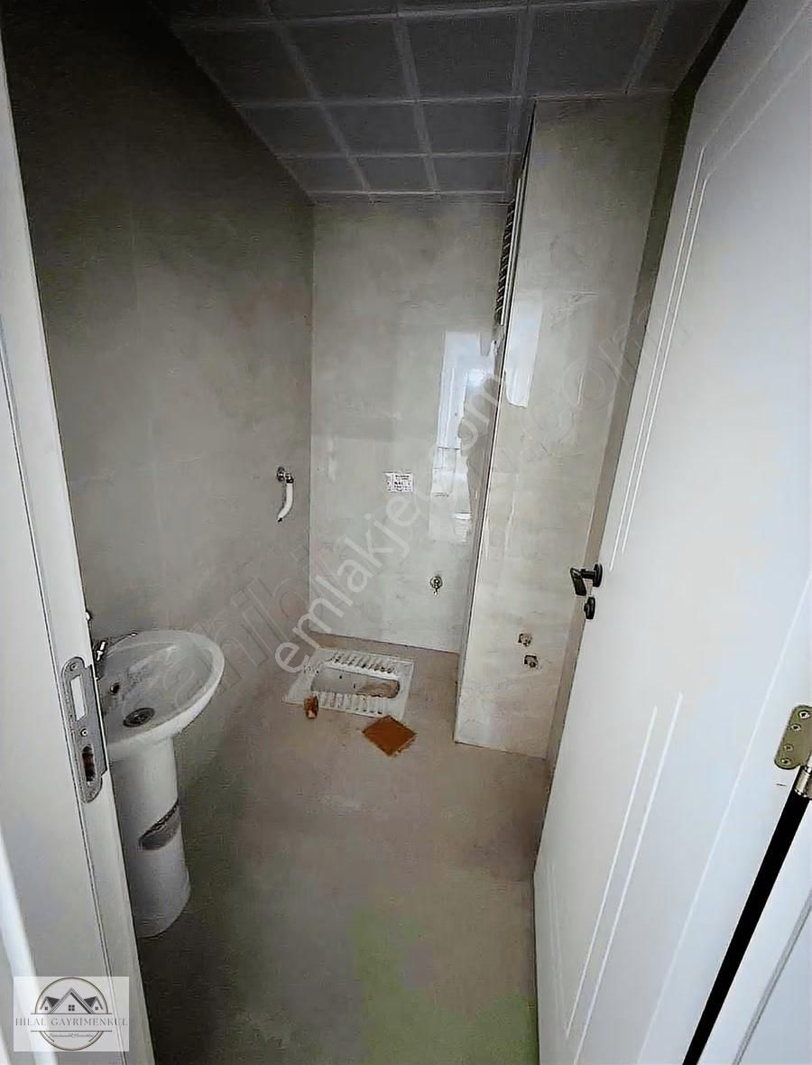 Hilal Gayrimenkulden |siteiçi| Arakat|geniş |havuz Cepheli |3+1| - Görsel 2