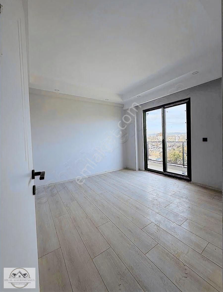 Hilal Gayrimenkulden |siteiçi| Arakat|geniş |havuz Cepheli |3+1| - Görsel 12