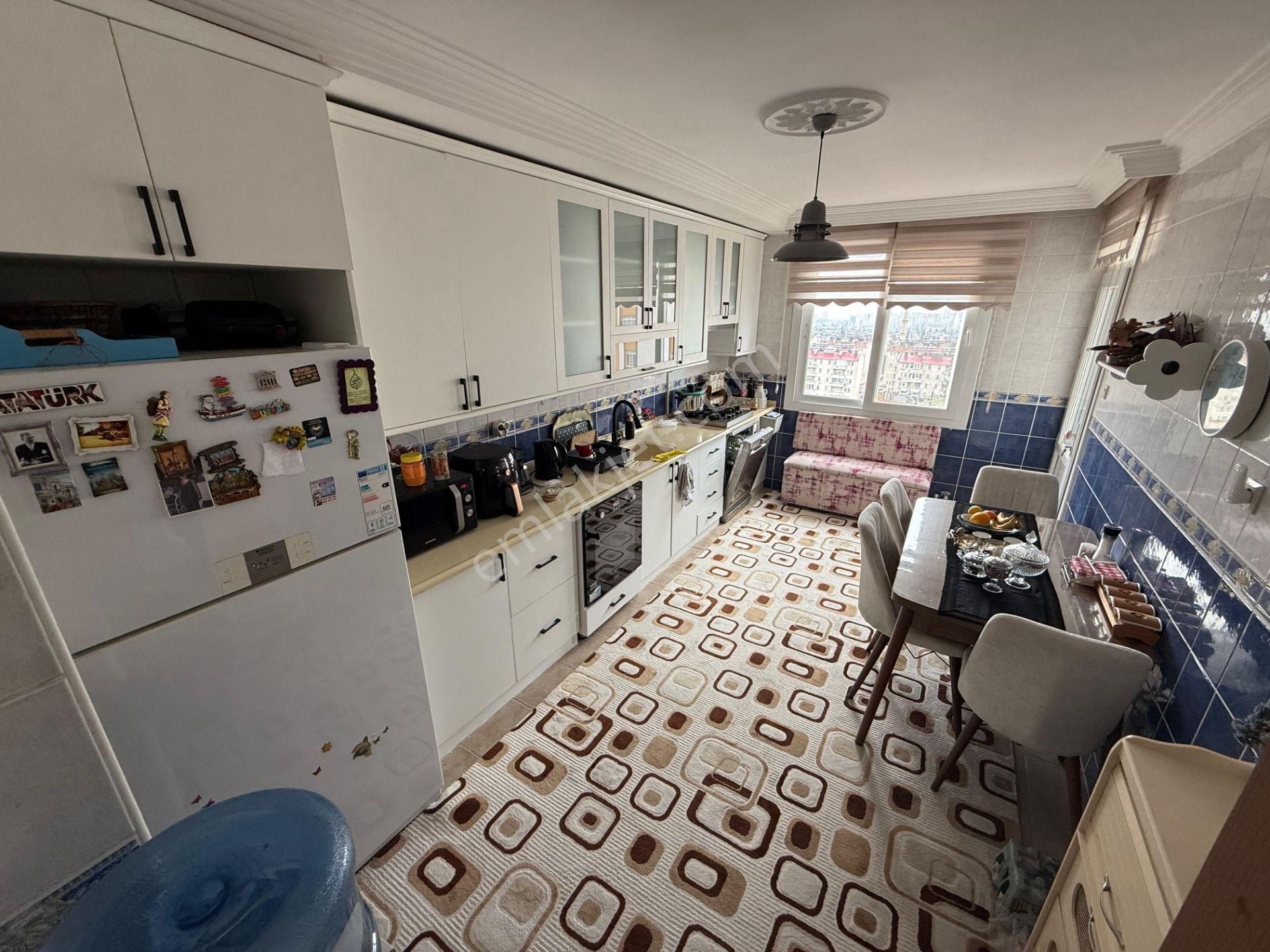 İz Gayrimenkul'den Ruh Sağlığı Yakını Emsalsiz Geniş Daire - Görsel 11