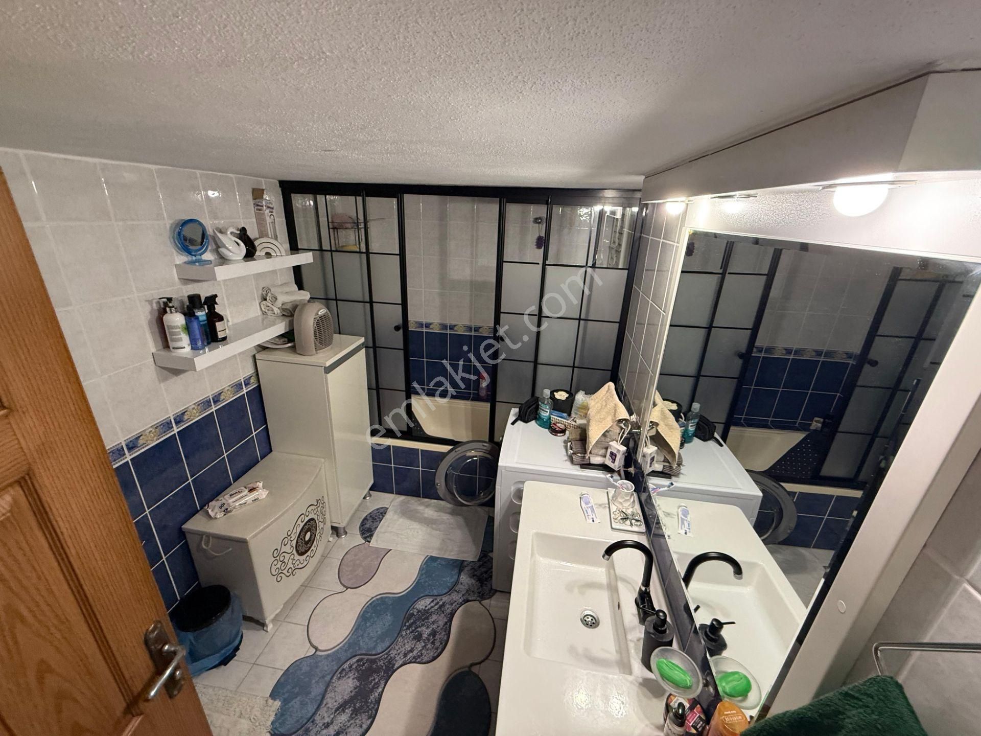 İz Gayrimenkul'den Ruh Sağlığı Yakını Emsalsiz Geniş Daire - Görsel 4