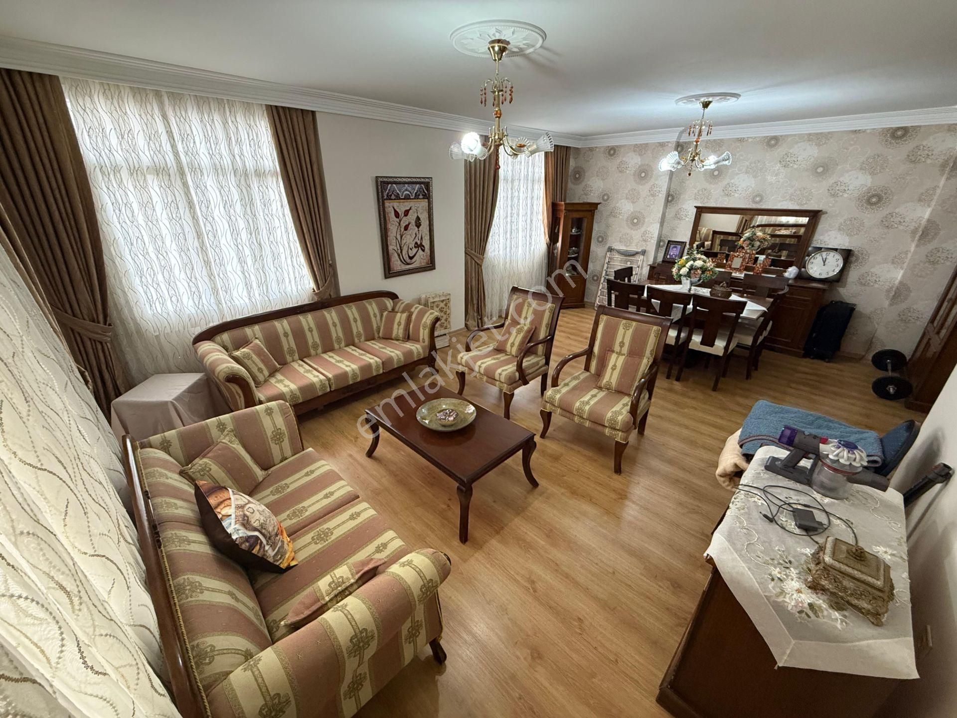 İz Gayrimenkul'den Ruh Sağlığı Yakını Emsalsiz Geniş Daire - Görsel 7