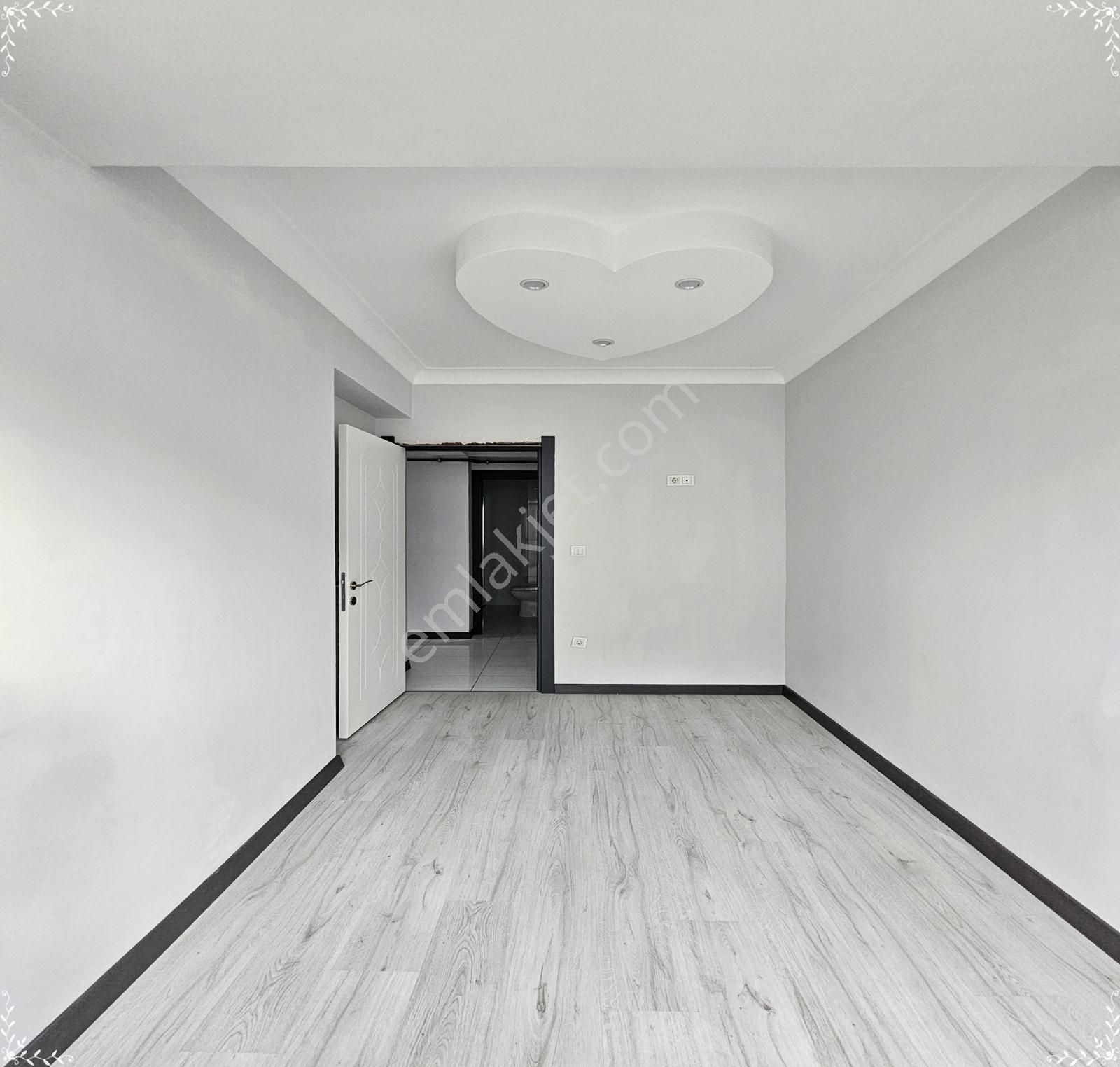 Beylikdüzü Yakuplu Mh Metrobüs 20 Dk Sıfır Binada 3+1 Aydınlık D - Görsel 14