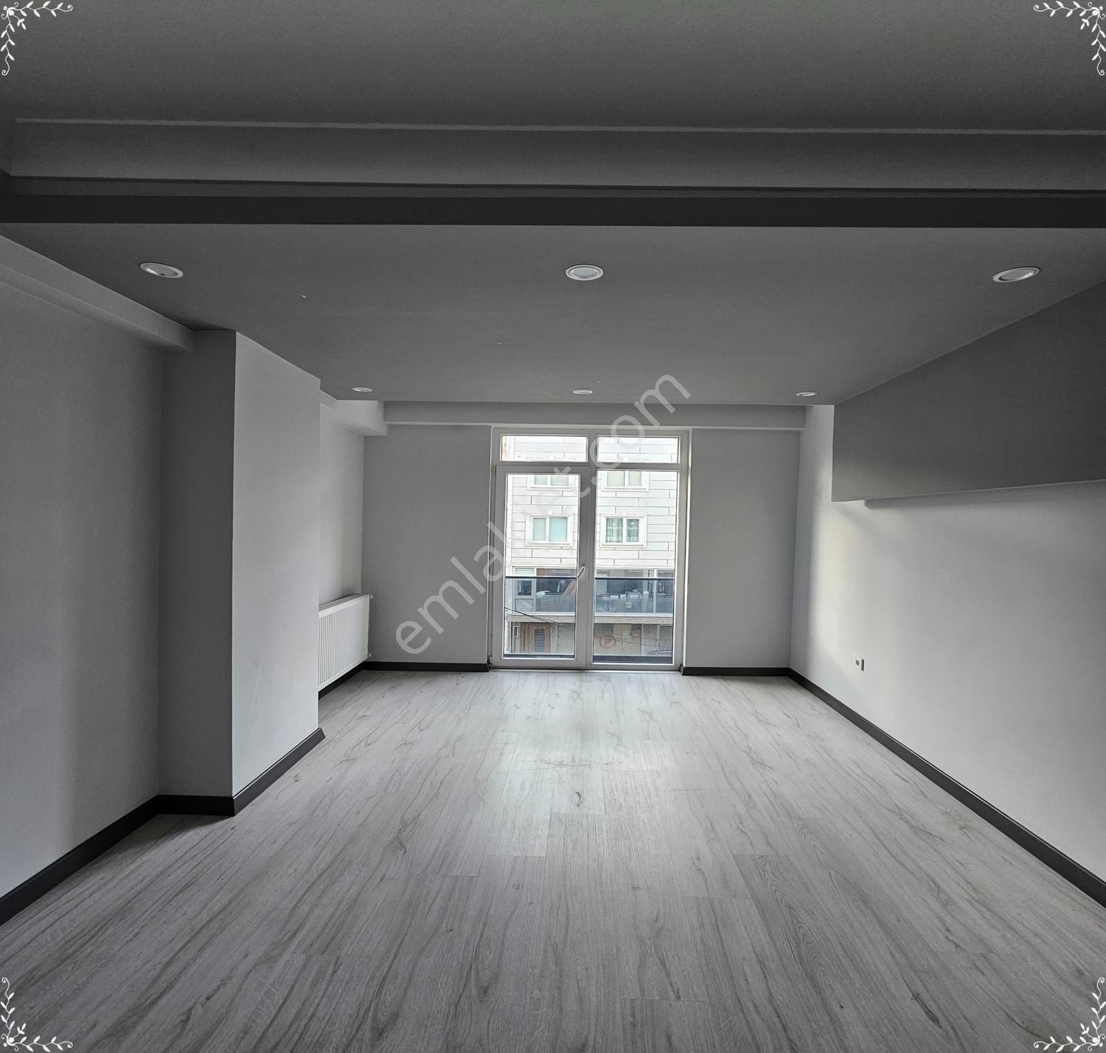 Beylikdüzü Yakuplu Mh Metrobüs 20 Dk Sıfır Binada 3+1 Aydınlık D - Görsel 13