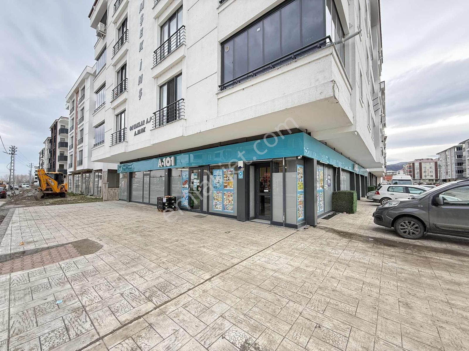Yağmur Emlaktan A101 Kiracılı Cadde Cephe 700 M² Kupon Dükkan - Görsel 3