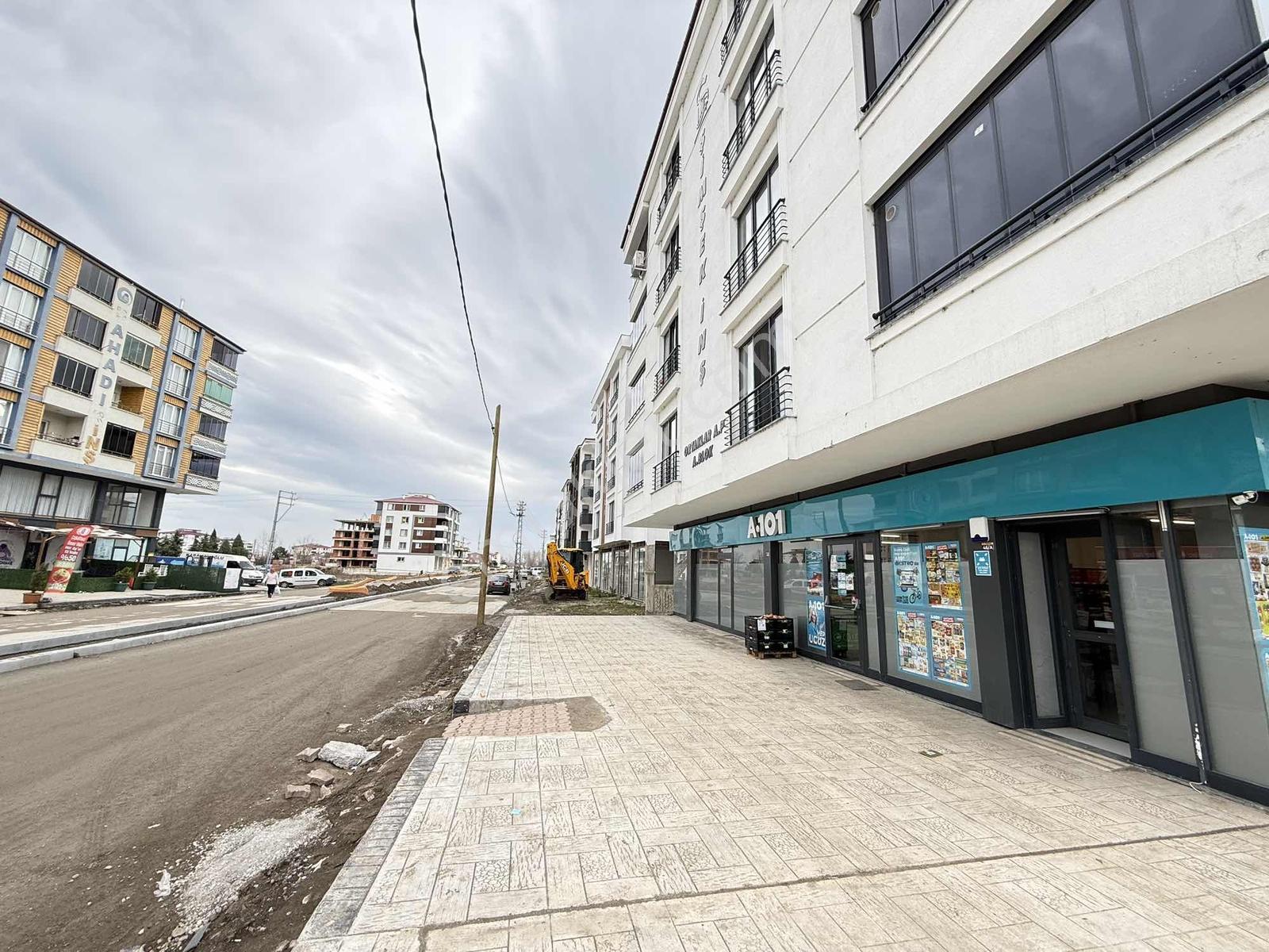 Yağmur Emlaktan A101 Kiracılı Cadde Cephe 700 M² Kupon Dükkan - Görsel 2