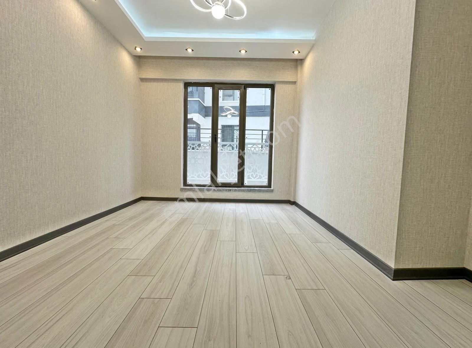 Ana Cadde Yakını, Okul Ve Park Yanı Satılık Eşsiz Daire - Görsel 3