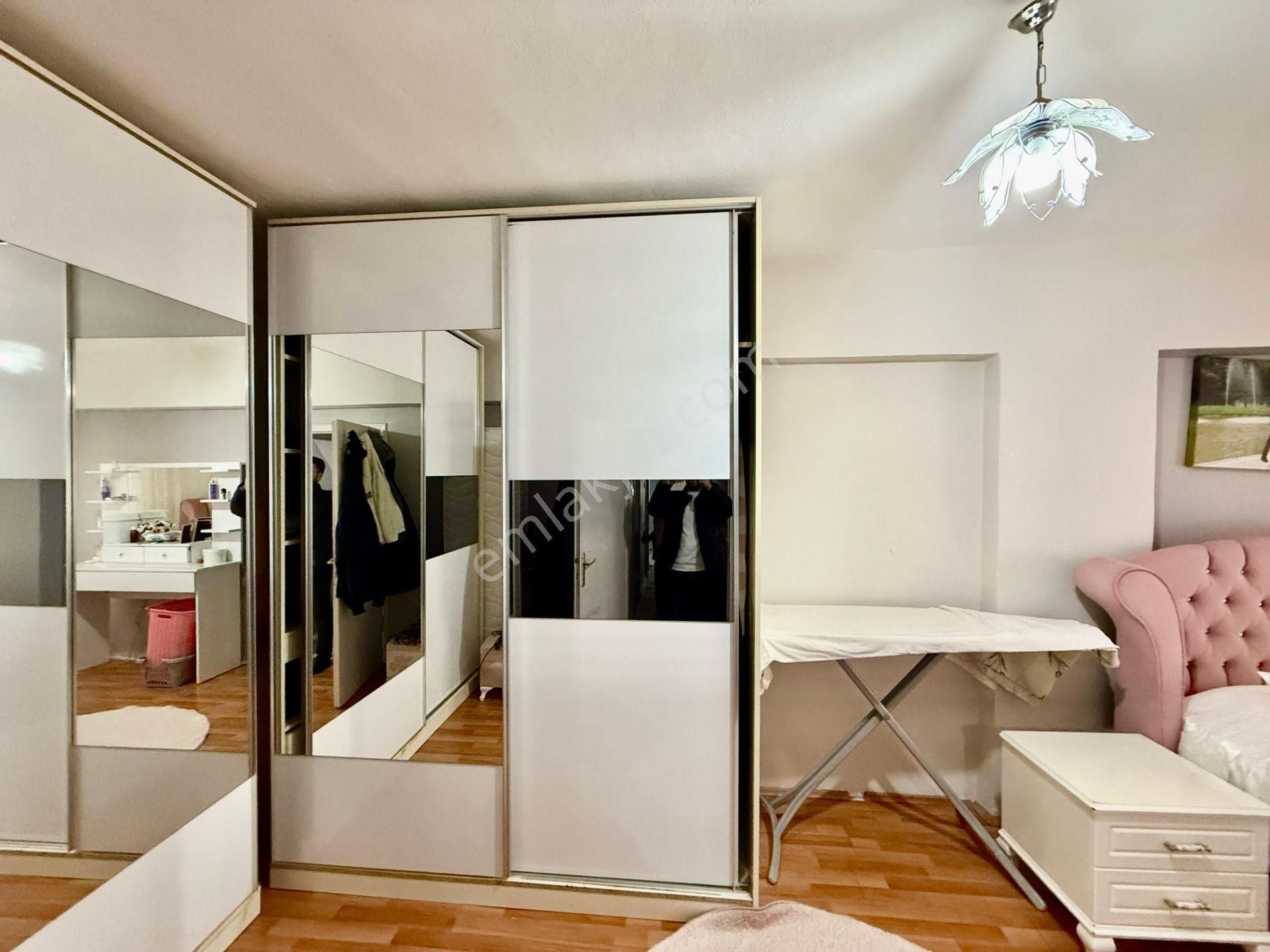 Kalecik Emlak'tan Merkezde 3+1 Orta Kat Güney Cepheli Daire - Görsel 13