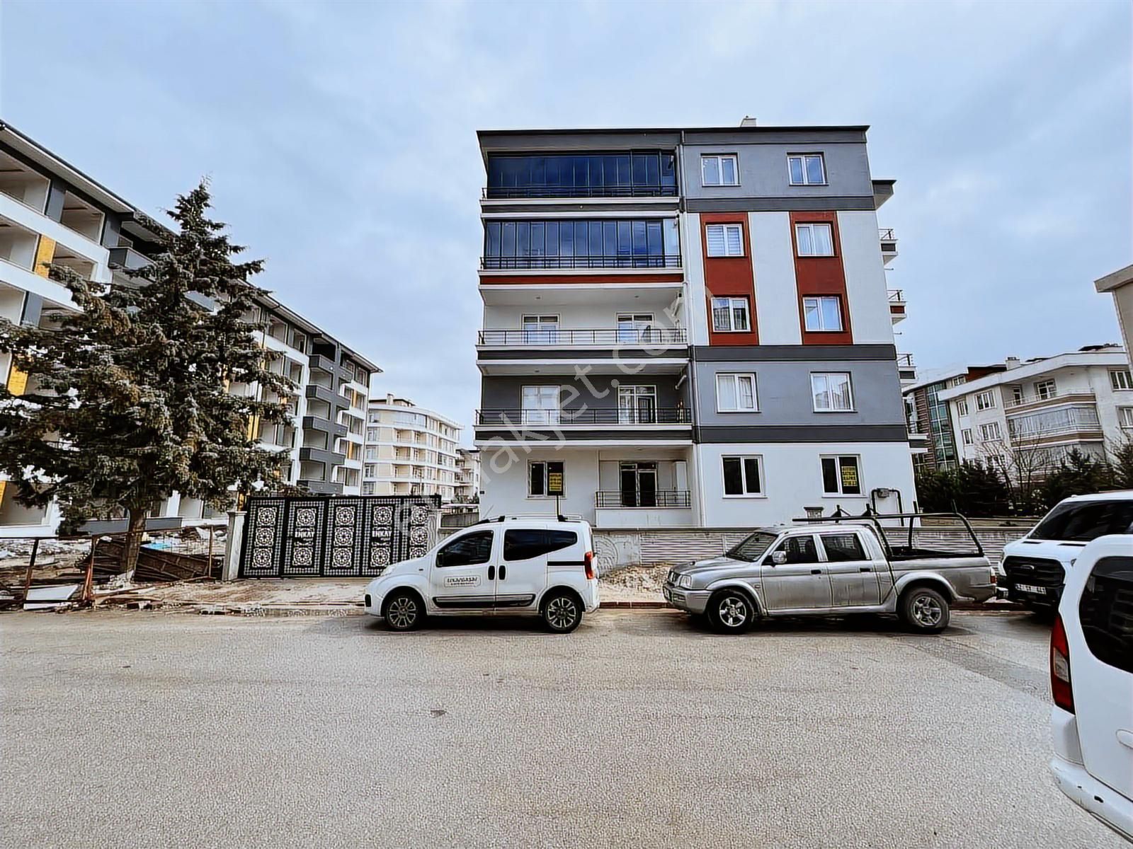 Mengene Cd. Yakını Site İçi 3+1 Arakat Satılık Lüks Daire - Görsel 22