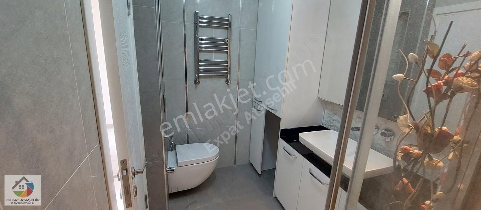 Ataşehir Hastane Bölgesi Sitede Manzaralı, Ebv.banyolu 3+1 130m2 - Görsel 9