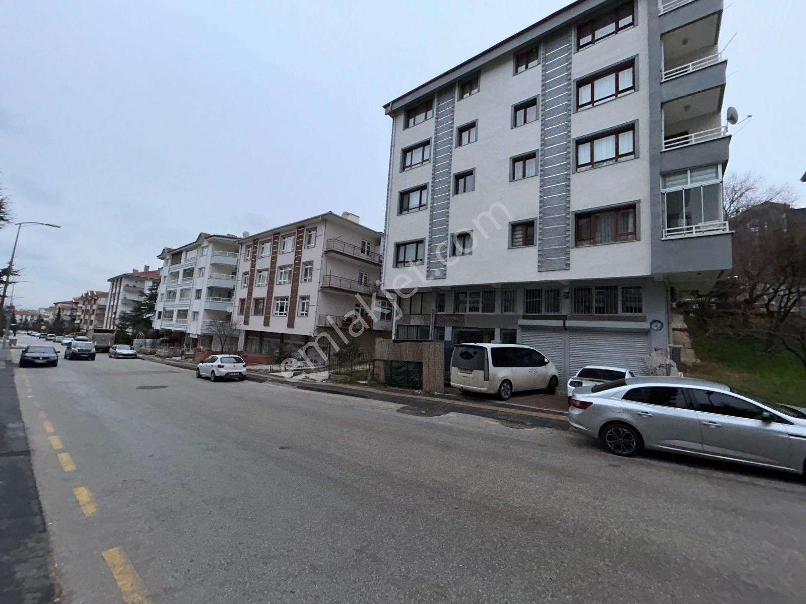 Emaks'tan /huzur Mah.1112 Cadde Üzeri/katta / Satılık 3+1 Daire - Görsel 26