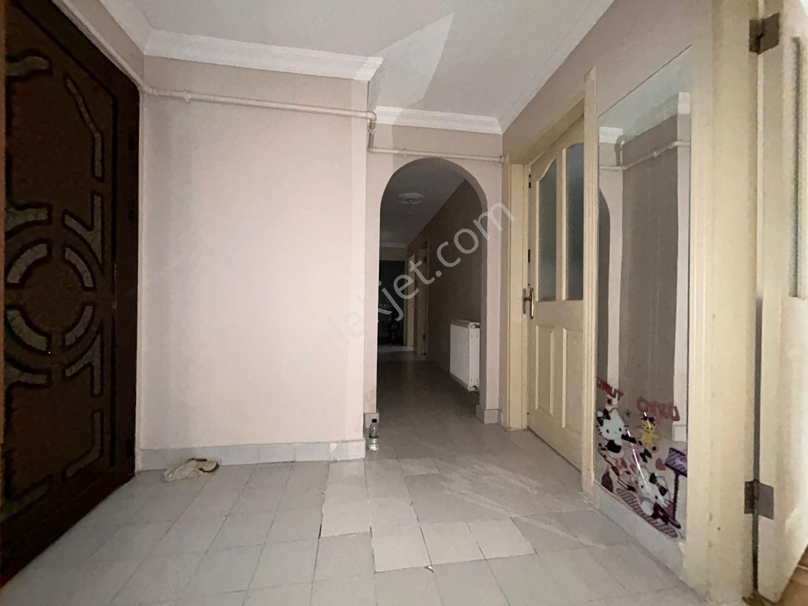 Emaks'tan /huzur Mah.1112 Cadde Üzeri/katta / Satılık 3+1 Daire - Görsel 5