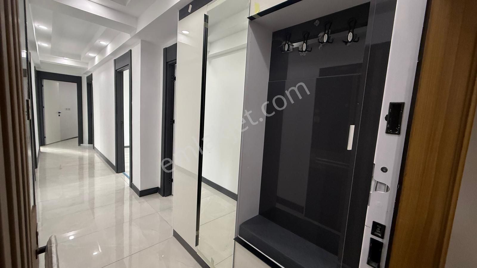 Turyaptan İzsiz Towers Da 3.kat Doğu Cephe 2+1 Satılık Daire - Görsel 17