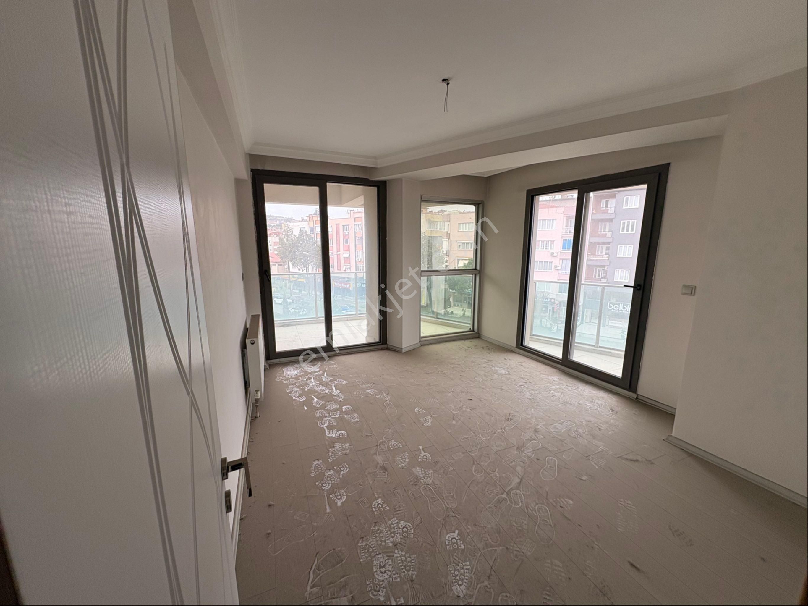 Bergama’nın Vitrininde Ultra Lüks 3+1! Manzara, Konum, Prestij Tek Adreste - Görsel 19