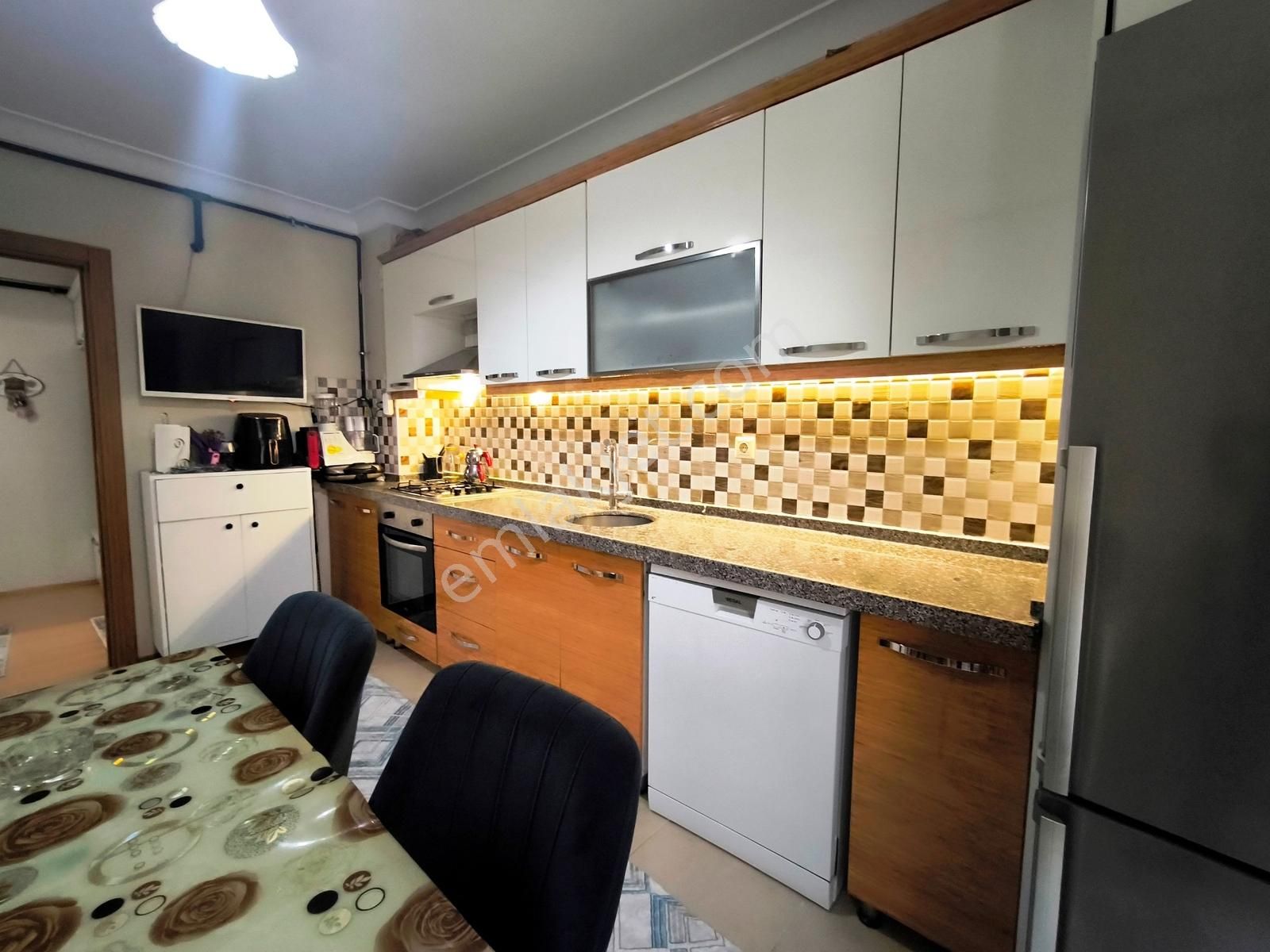 Alsancak Mh. Mit-ayyıldız Proje Ve Bağlıca Yakını Yeni Bina 3+1 - Görsel 14