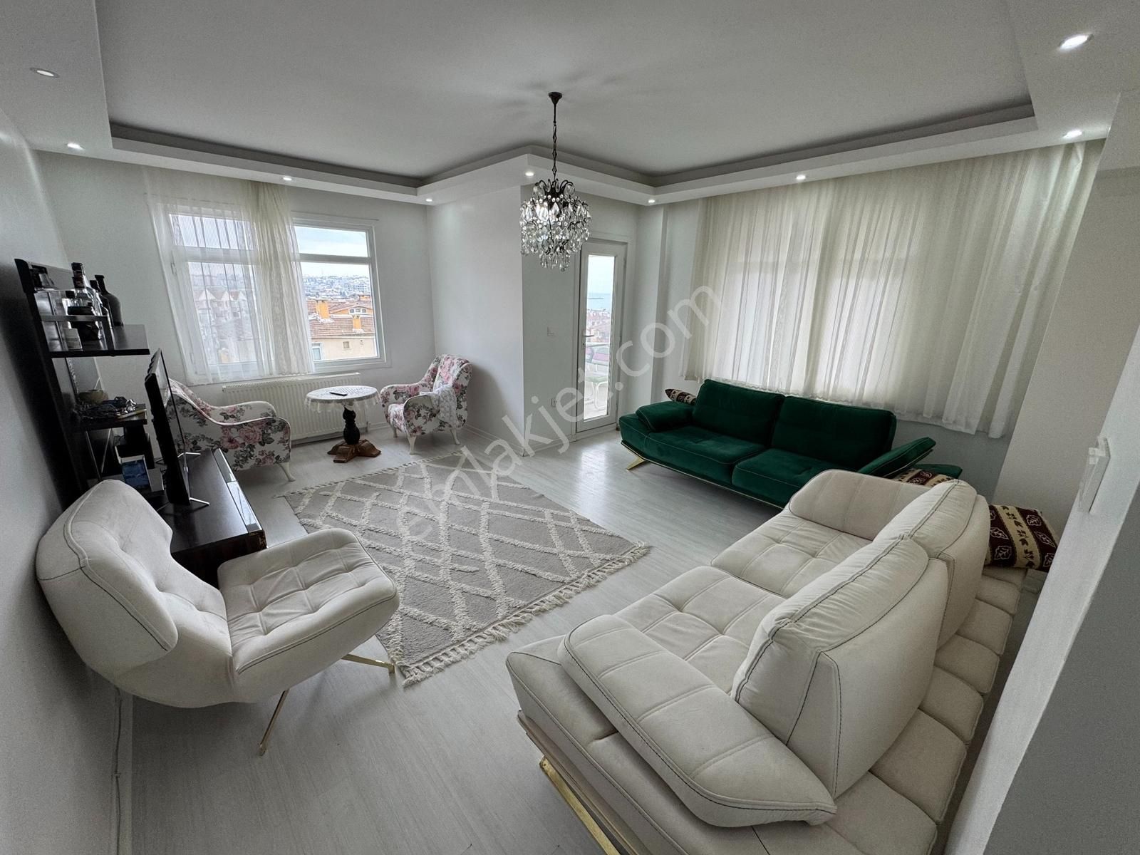 Silivri Kumluk Mevkii 4+1 Deniz Manzaralı Dublex Daire