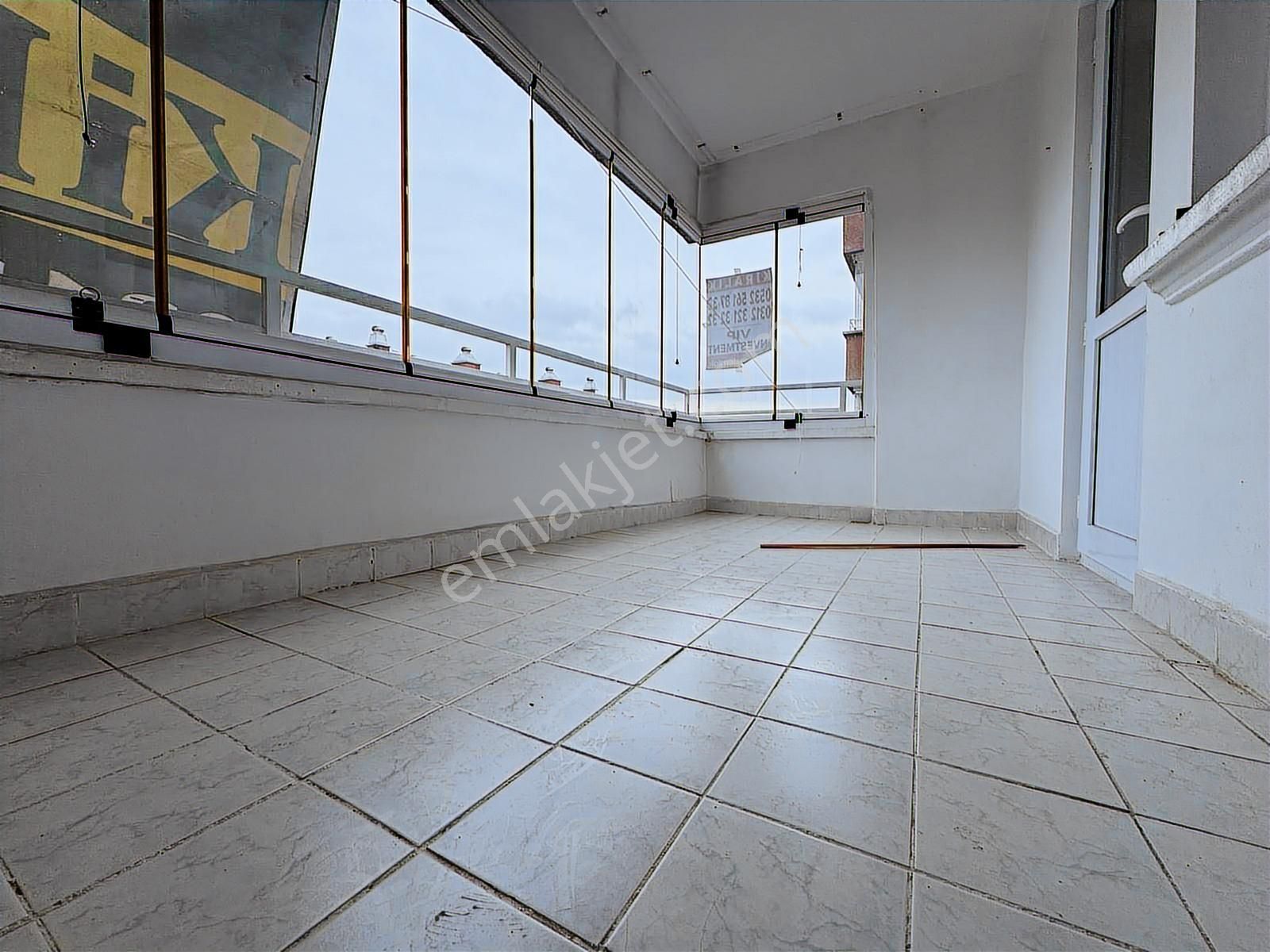 Batıkent İlkyerleşim'de Panoramik Manzaralı 3+1 Kiralık Daire!!! - Görsel 21