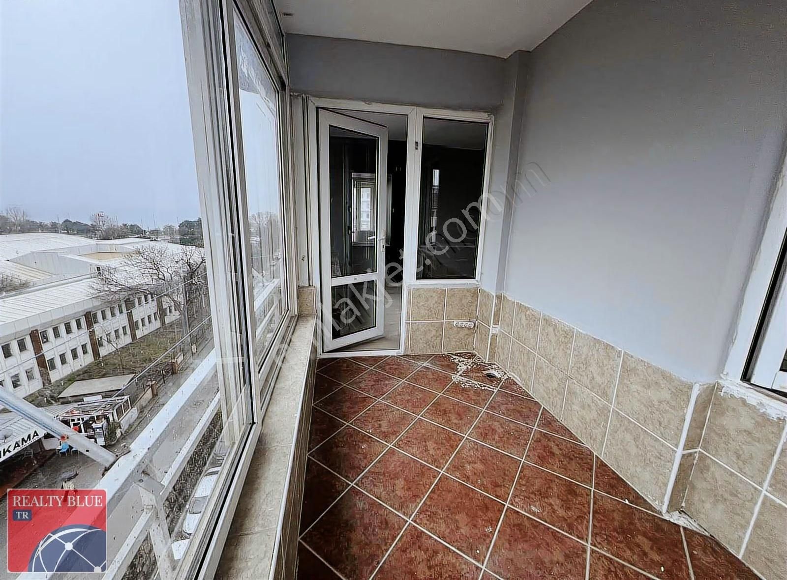 Dragos Sahil Sitesi'nde Deniz Manzaralı, 2+1 Kiralık Daire - Görsel 23