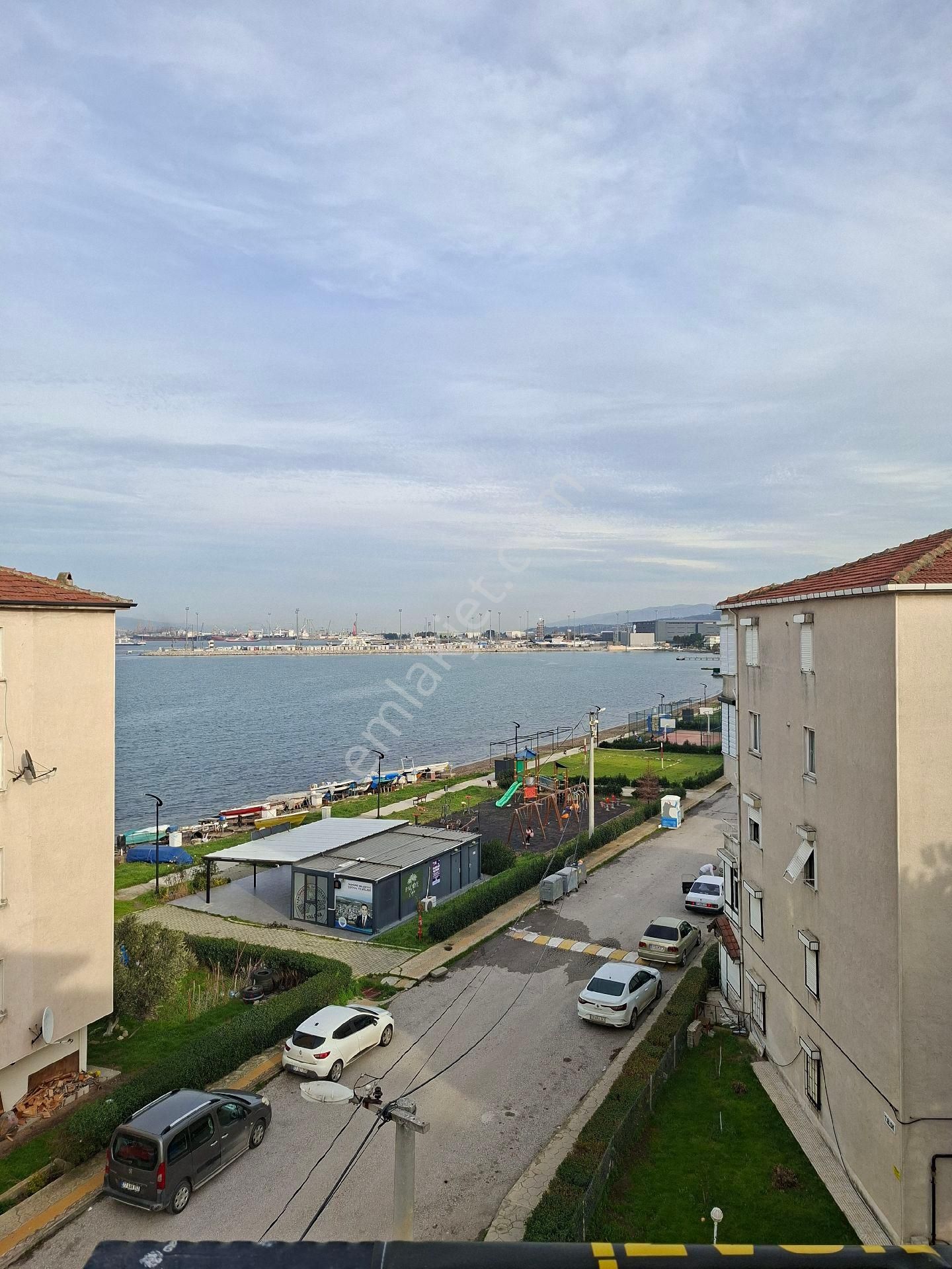 Zuhal Kent'te Deniz Manzaralı, 2+1 Daire - Görsel 2