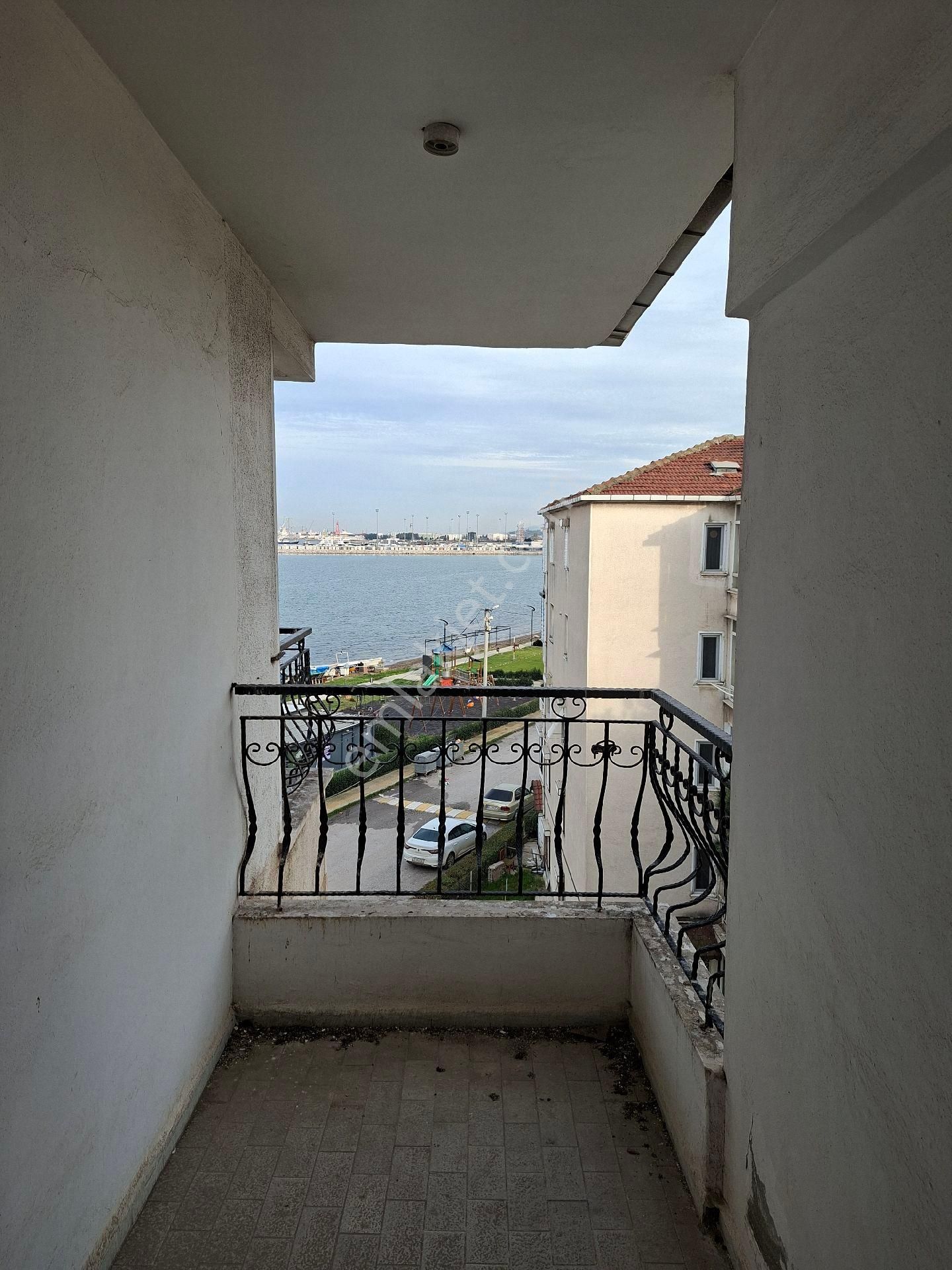Zuhal Kent'te Deniz Manzaralı, 2+1 Daire - Görsel 9