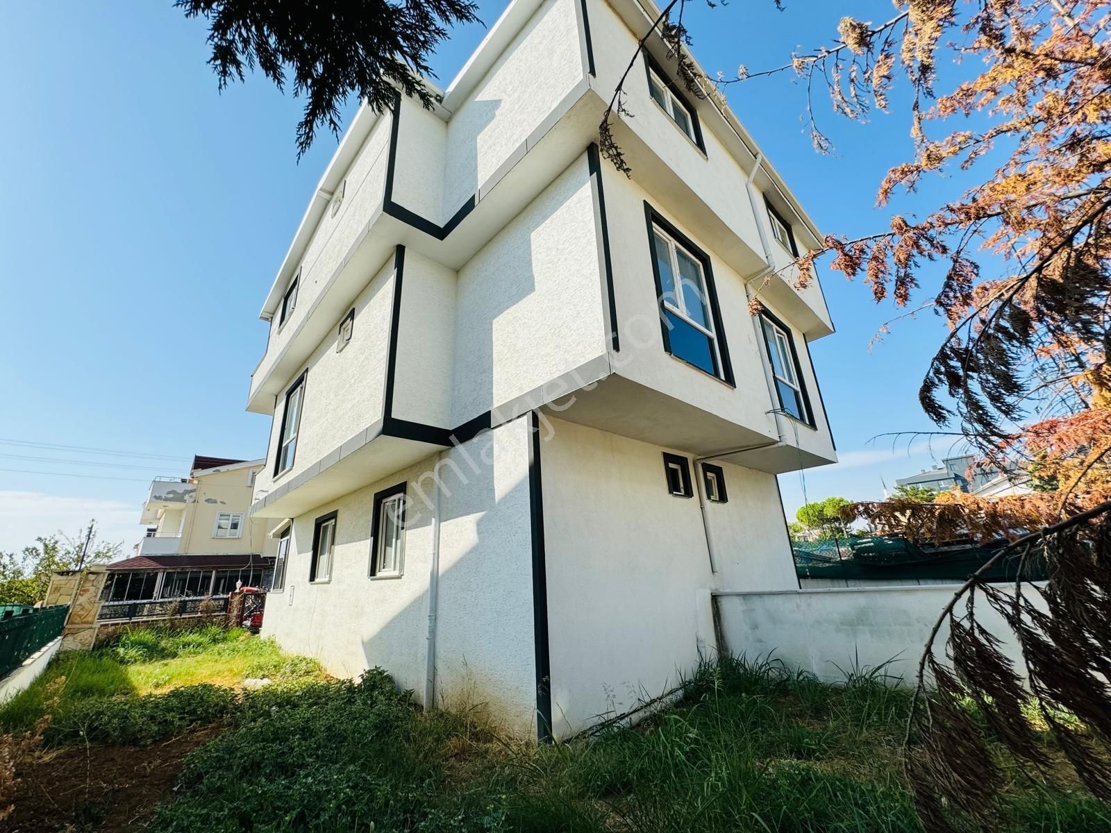 Tekirdağ Yeniçiftlikde Migros Yakını Uygun Villa ''kartallardan''' - Görsel 2