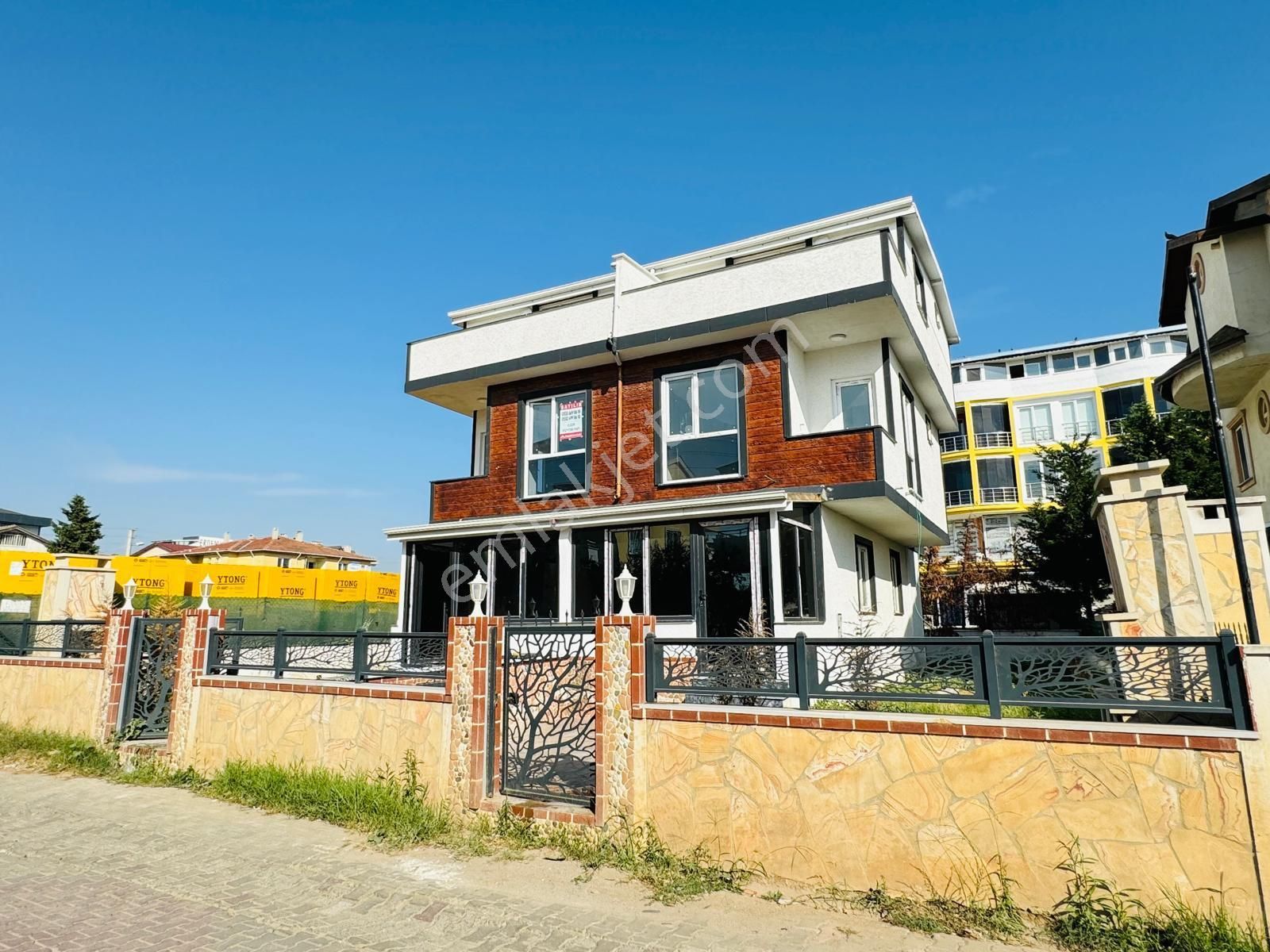Tekirdağ Yeniçiftlikde Migros Yakını Uygun Villa ''kartallardan''' - Görsel 17