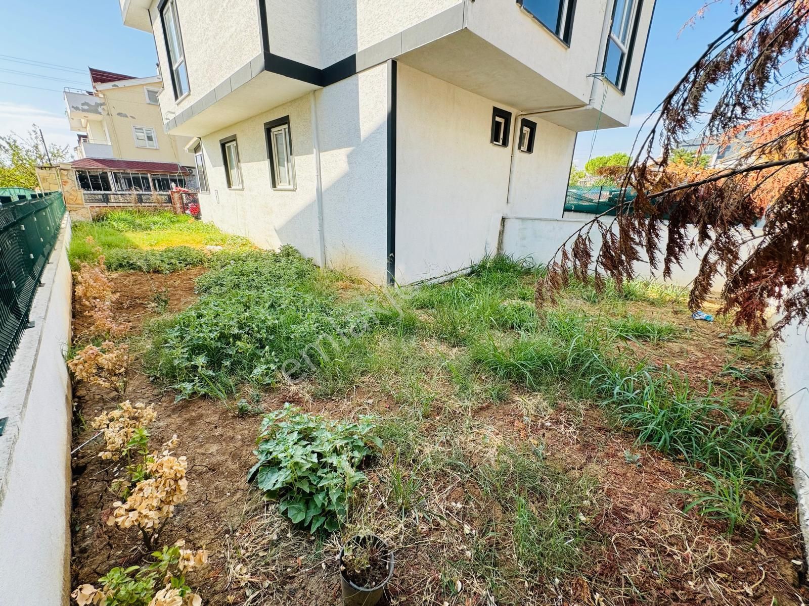 Tekirdağ Yeniçiftlikde Migros Yakını Uygun Villa ''kartallardan''' - Görsel 3