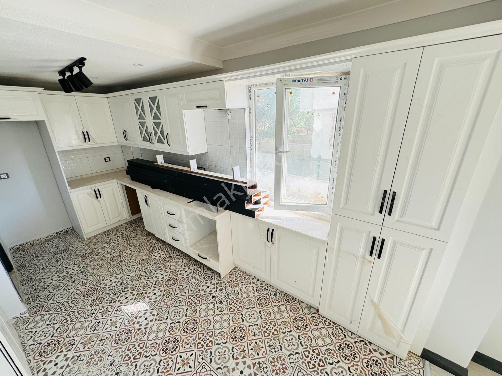 Tekirdağ Yeniçiftlikde Migros Yakını Uygun Villa ''kartallardan''' - Görsel 11