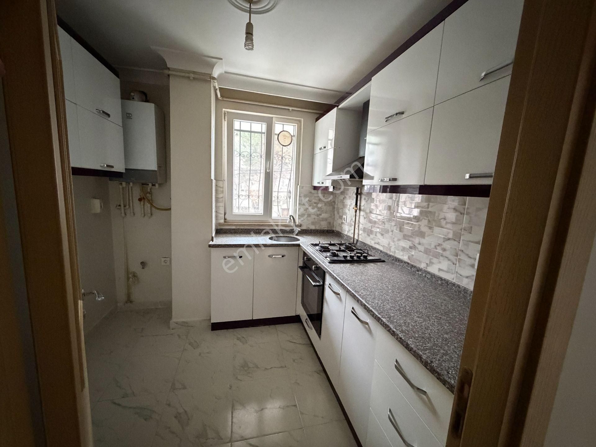 Samandıra Merkeze Yakın 140m2 Kiralık 4+1 Kullanışlı Tersdubleks - Görsel 3