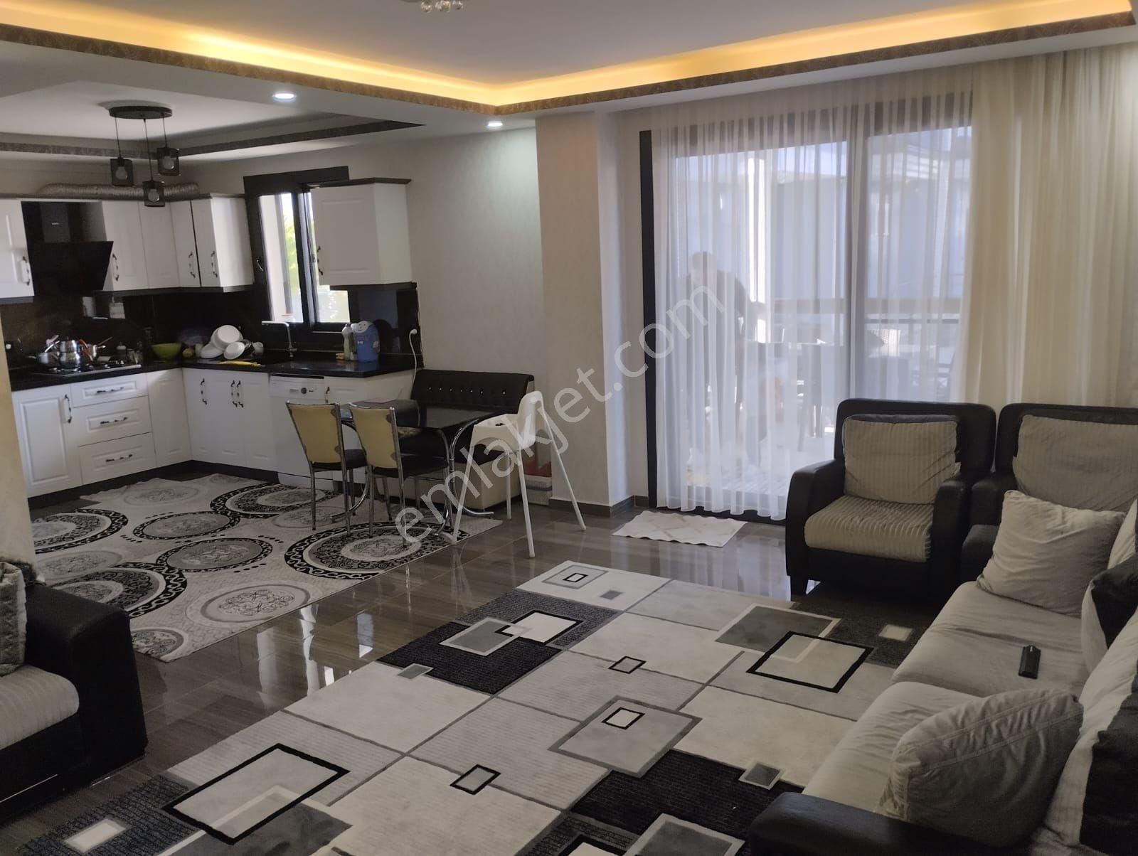 Efeler’de 4+1 Havuzlu Merkezi Konum Villa - Görsel 5