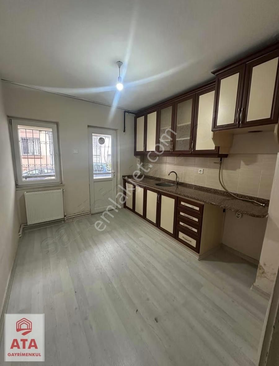 Üçyol Metroya Çok Yakınında Kiralık 2+1 Daire - Görsel 12