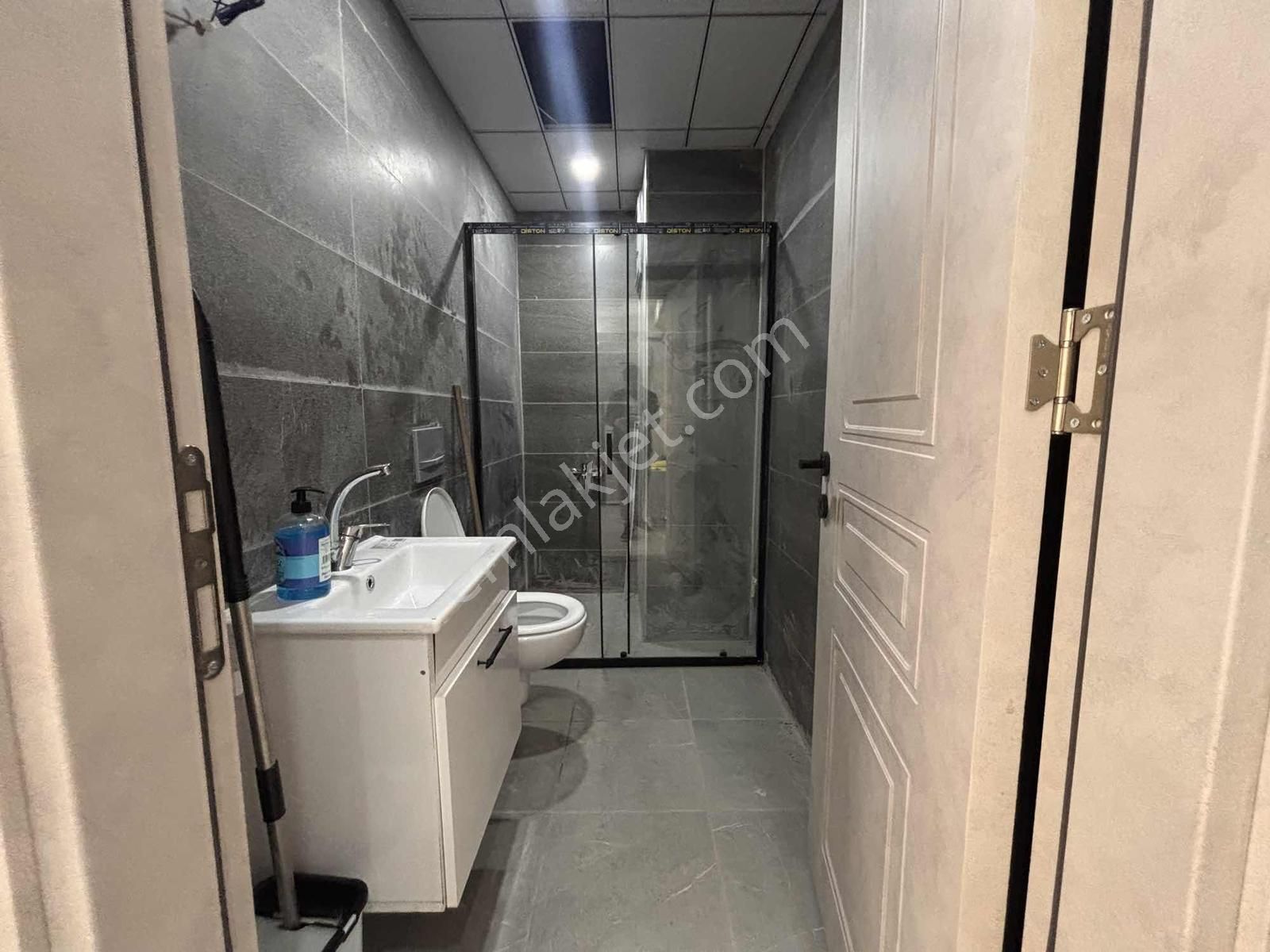 Göbeklitepe Emlak "tan Satılık 1+1 Eşyalı Yüksek Giriş - Görsel 4