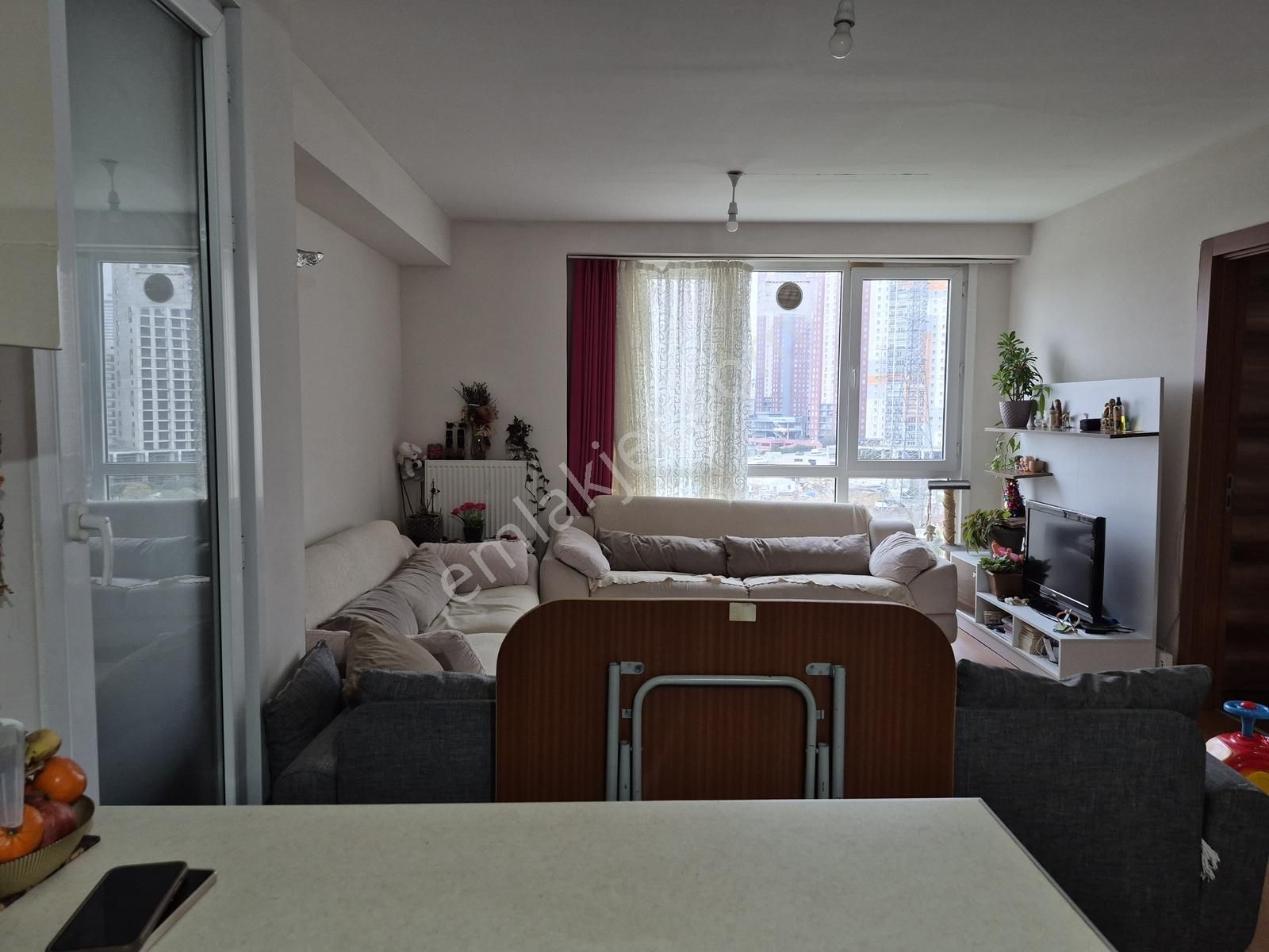 Beylikdüzü Mılpark Konutlarında Satılık 1+1 Daıre - Görsel 9