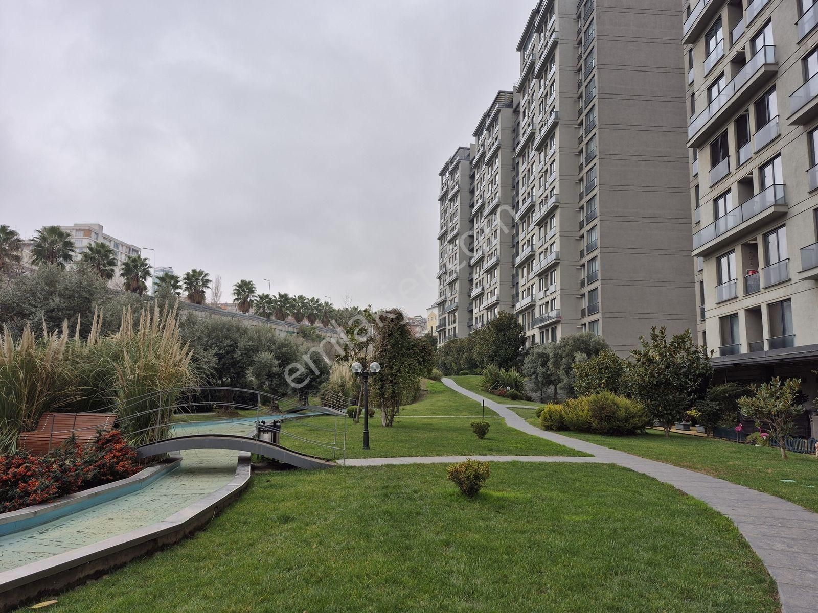Beylikdüzü Mılpark Konutlarında Satılık 1+1 Daıre - Görsel 29