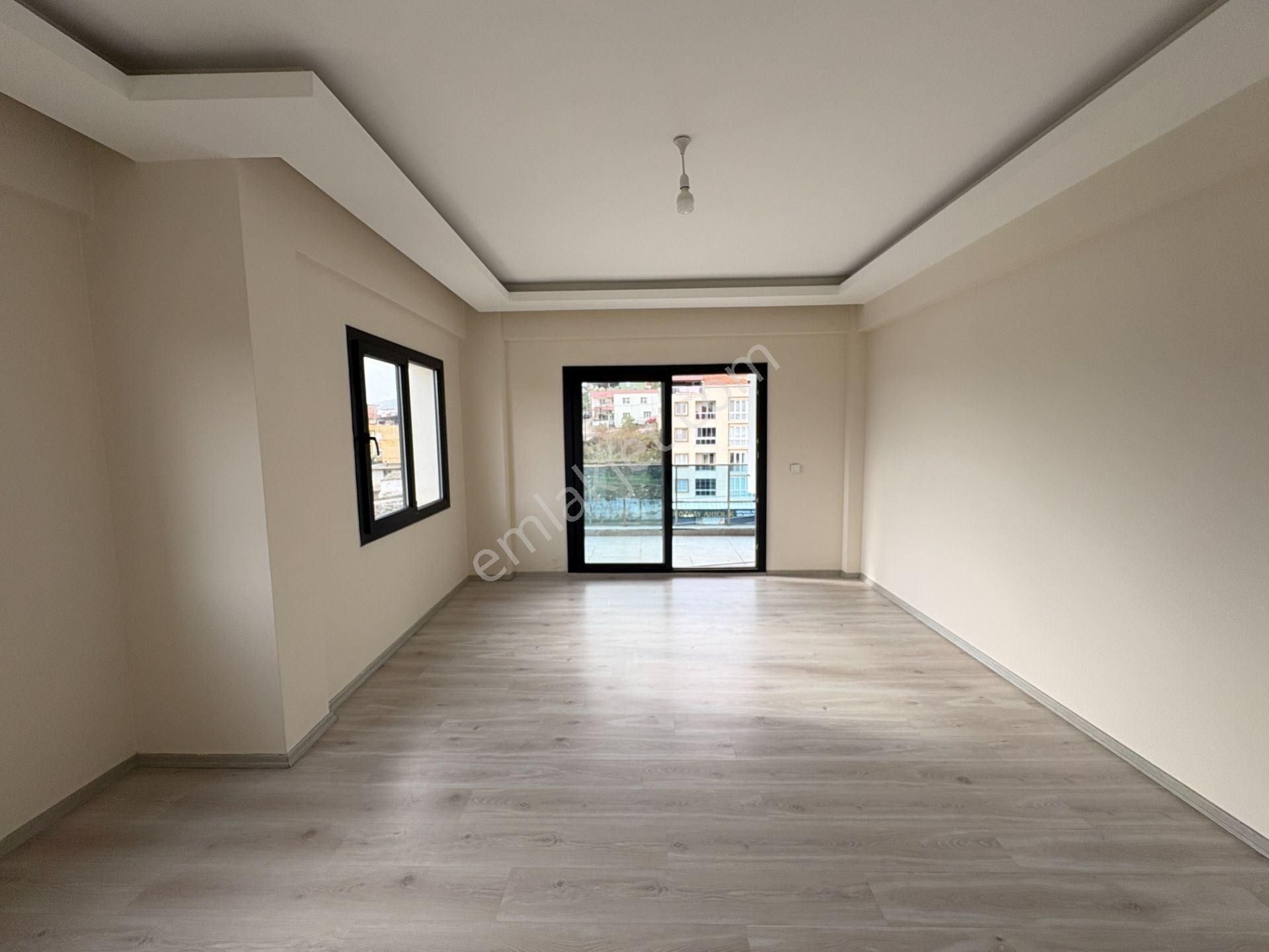 Güneş Mahallesinde 3+1 Doğalgazlı Yerden Isıtmalı Kiralık Daire - Görsel 2