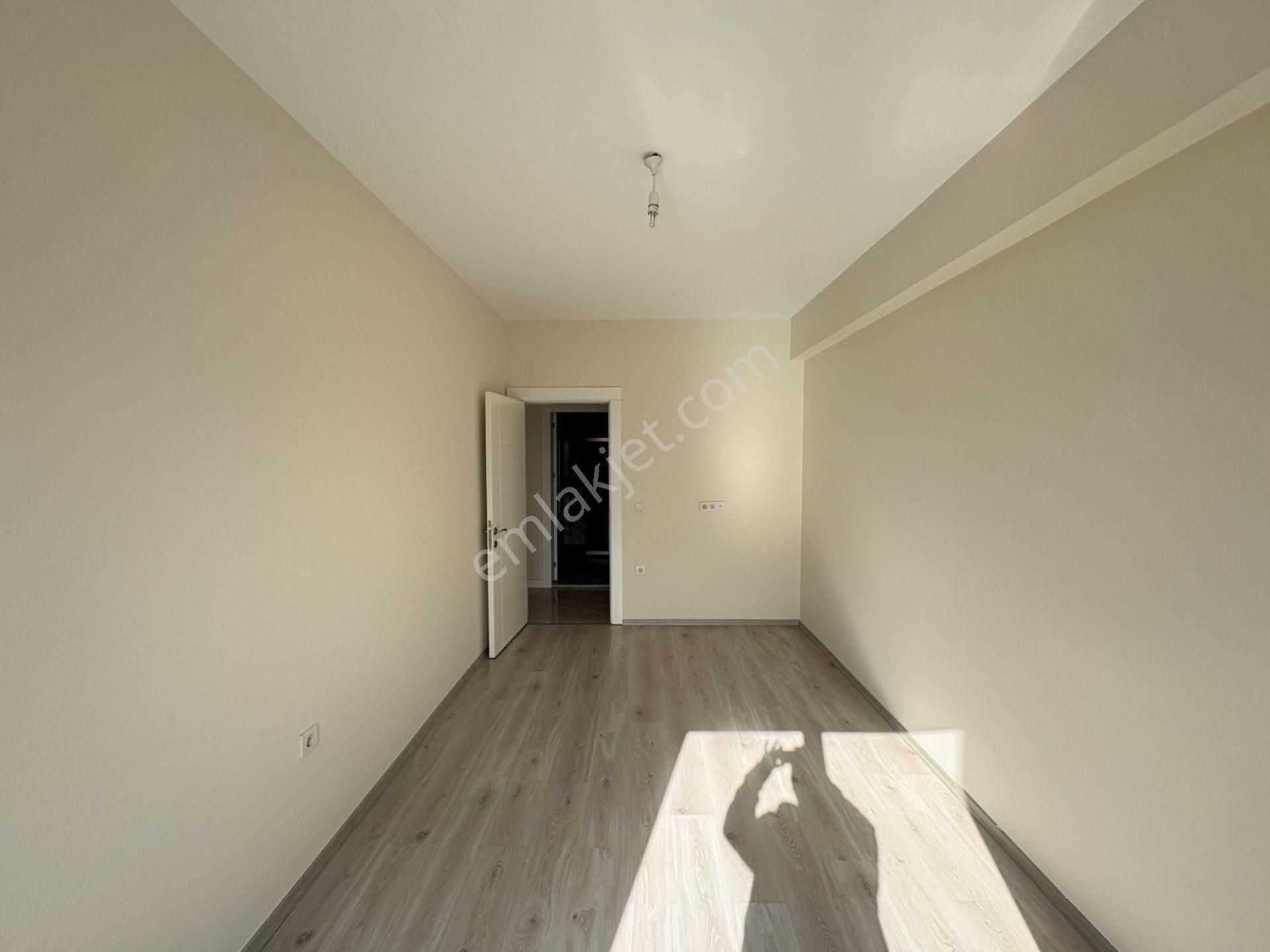 Güneş Mahallesinde 3+1 Doğalgazlı Yerden Isıtmalı Kiralık Daire - Görsel 16