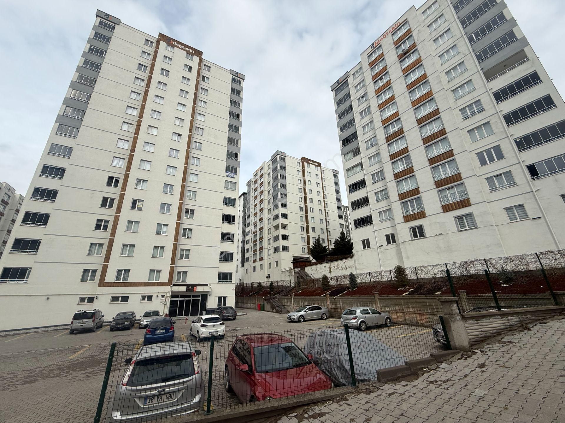 Global Emlak Ertuğrulgazi'de Site İçerisi Satılık 3+1 Daire