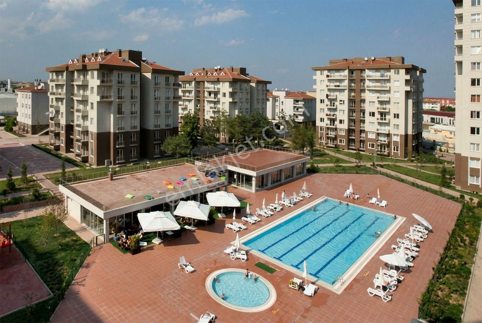 Çerkezköy Kipa Avm Yanı Narin Park Sitesi 1+1 Satılık Daire