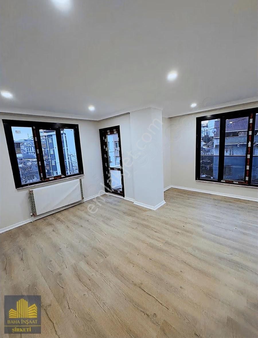 Arnavutköy İslambey'de Satılık Lüks 4+2 Ters Dubleks Daire - Görsel 10