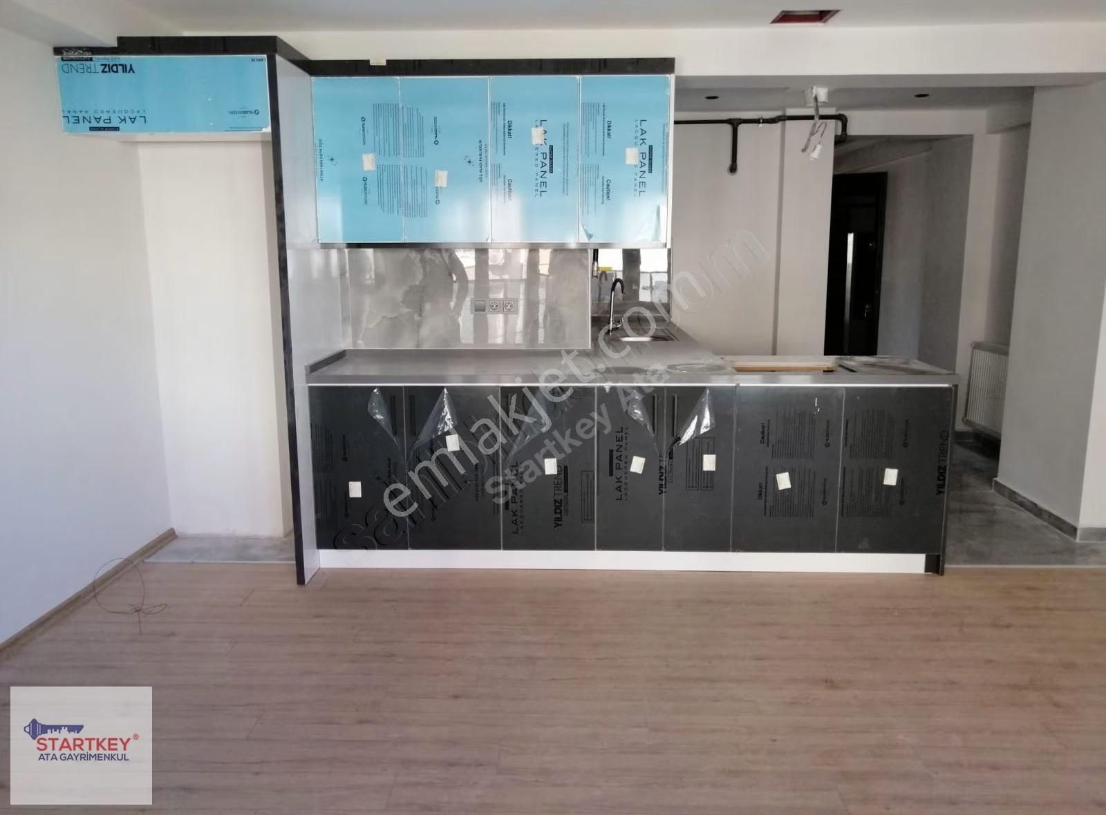 Karabağlar Esentepe Mahallesi'nde 2+1 Kiralık Daire - Görsel 12