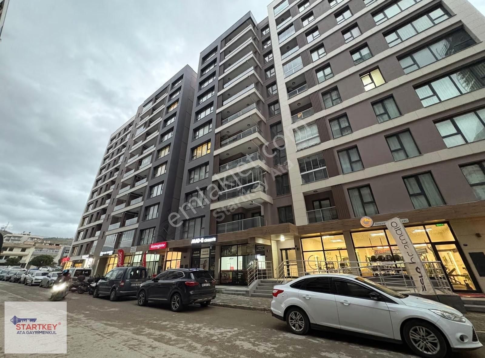 Karşıyaka Örnekköy Lavida Park Evleri Eşyalı 2+1 Kiralık Daire