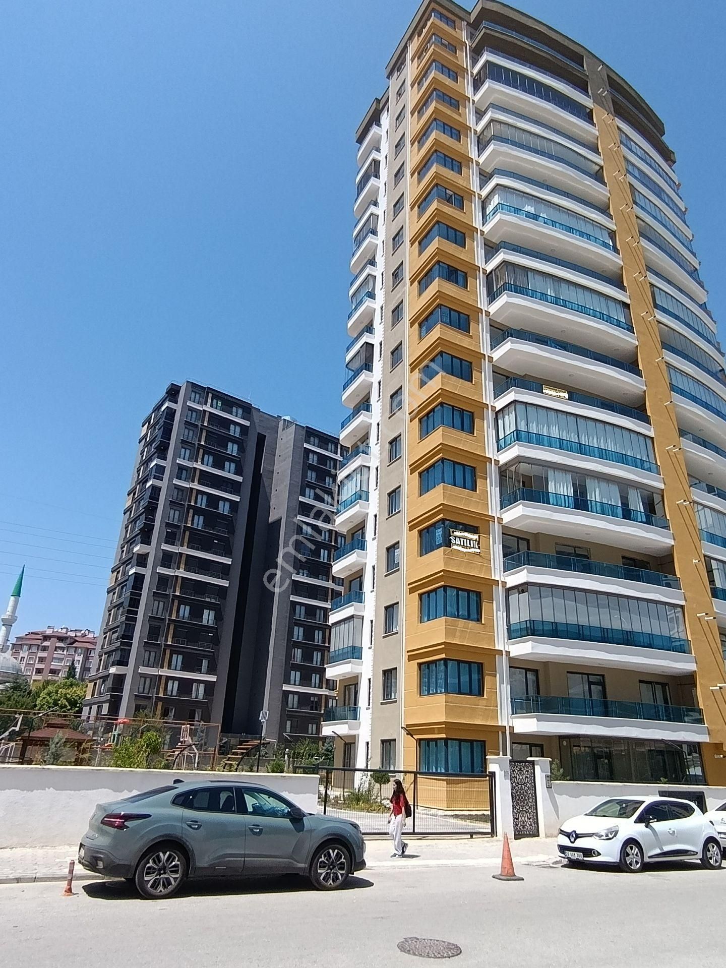 Şefikcan Selçuk Mahallesin De Acil Satılık 3+1 Ara Kat Daire - Görsel 29